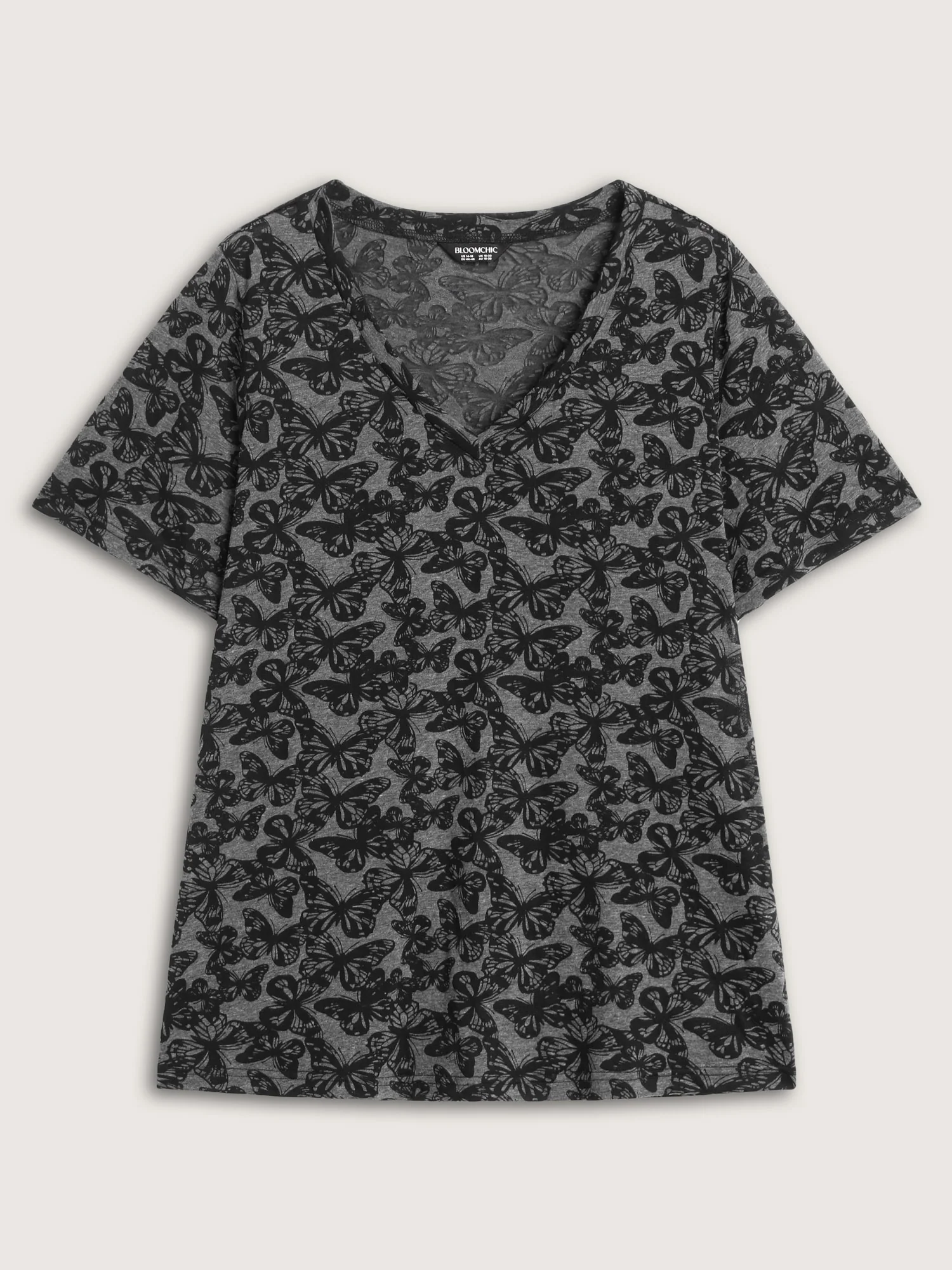 Textured Butterfly Pattern V-Neck T-Shirt - Image 5
