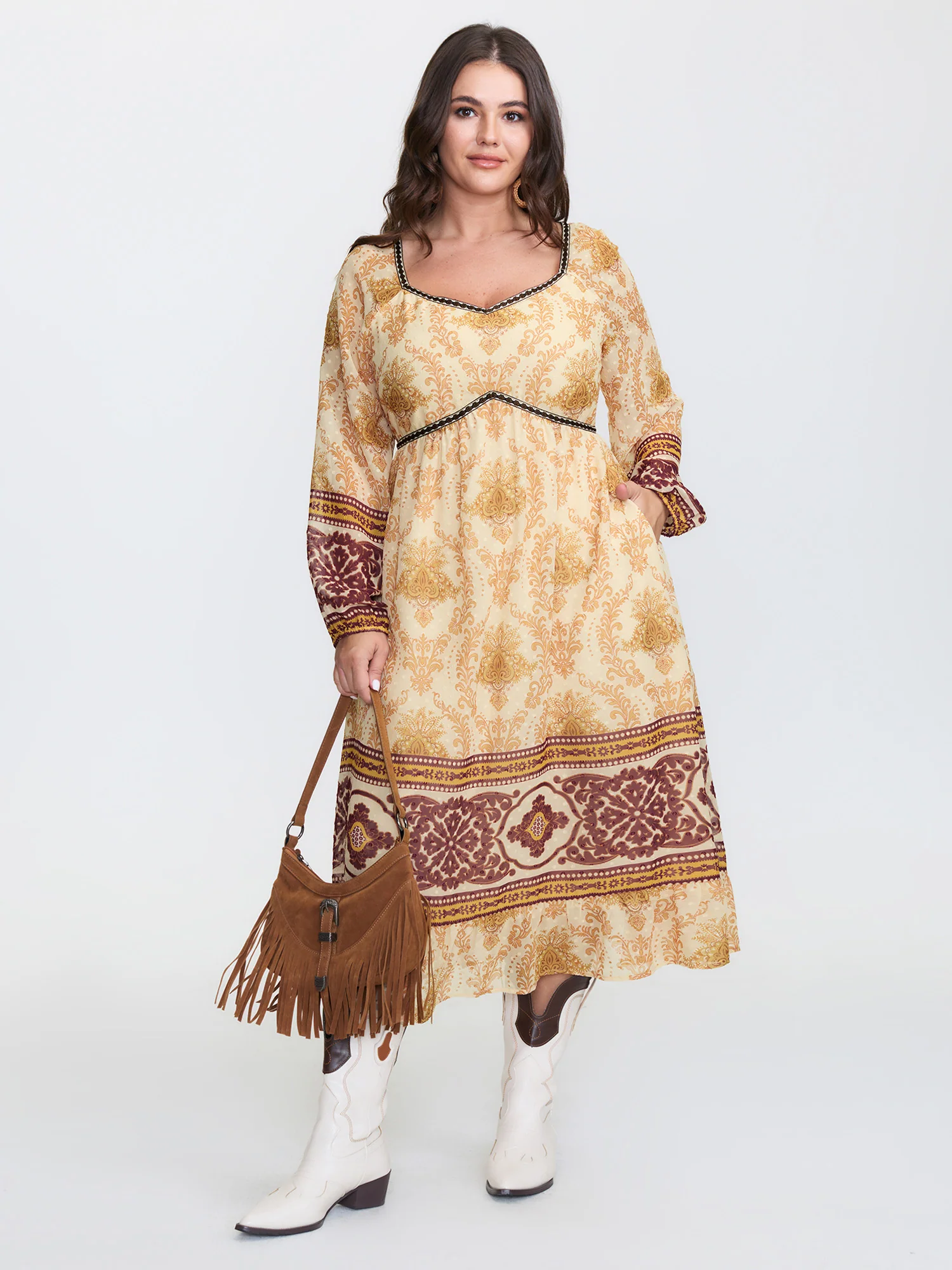 Textured Chiffon Printed Contrast Midi Dress - Image 3