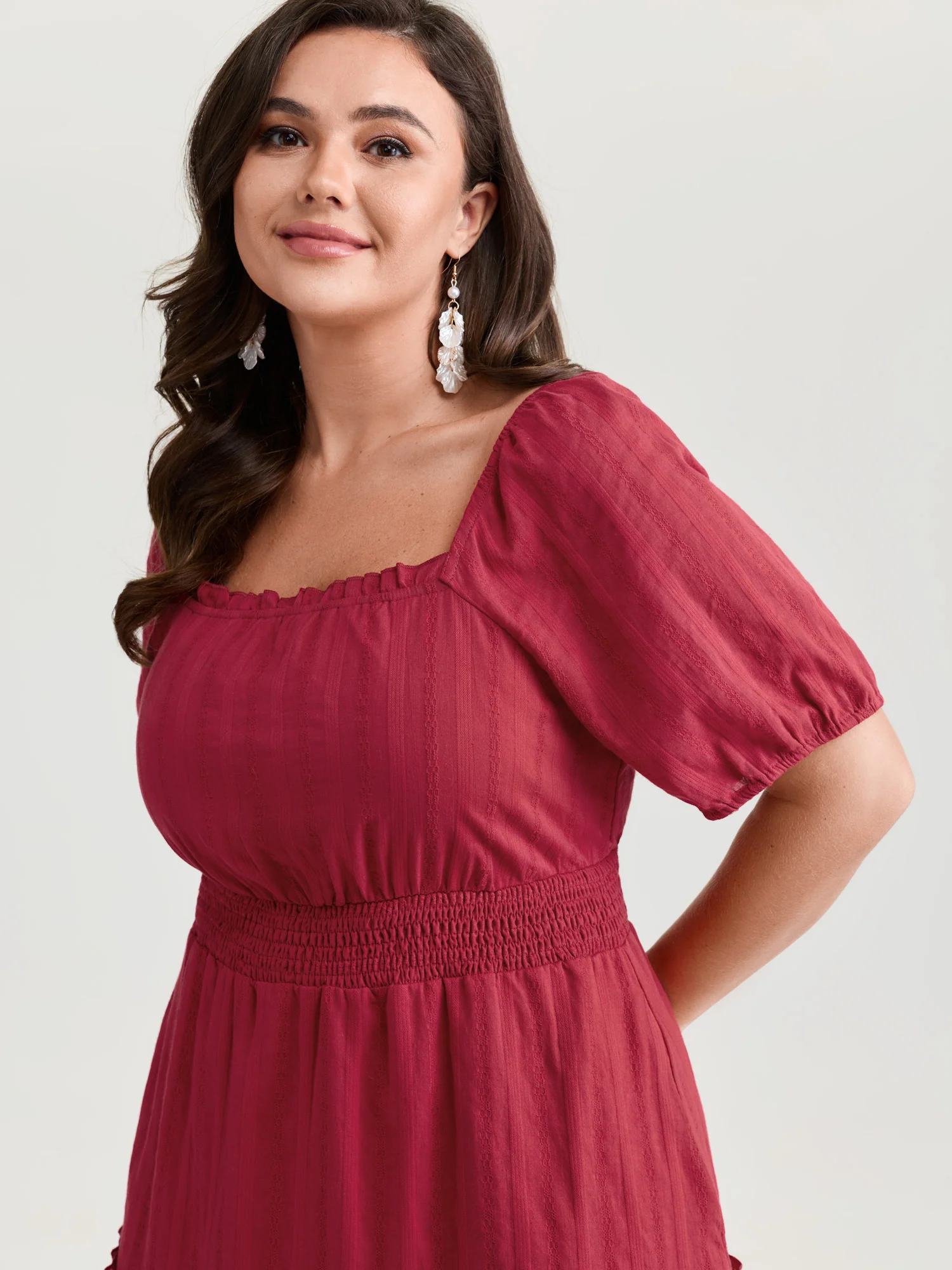 Cotton Textured Cinched-Waist Tiered Midi Dress - Image 2