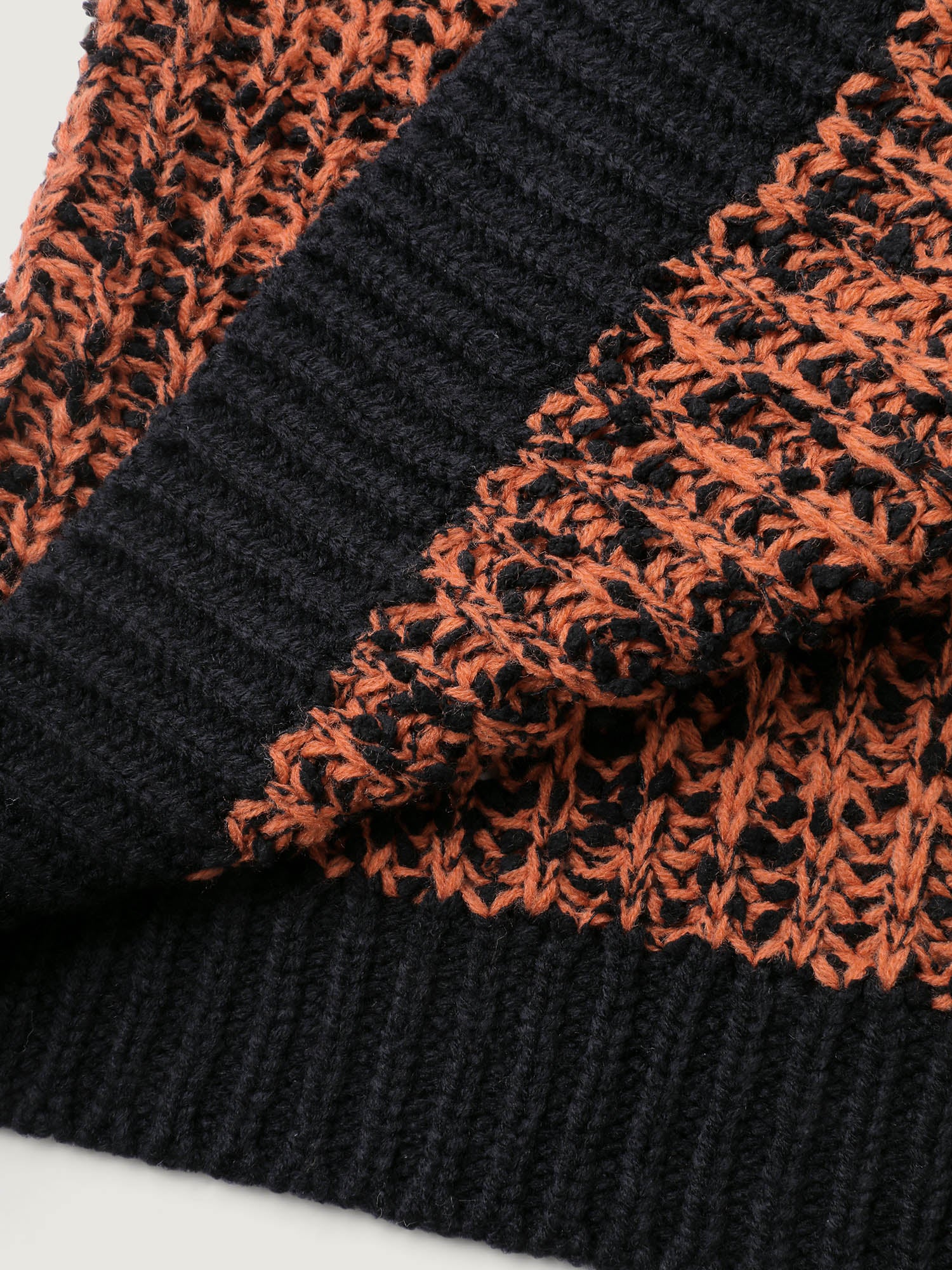 Textured Color Contrast Edges Pockets Cardigan - Image 8