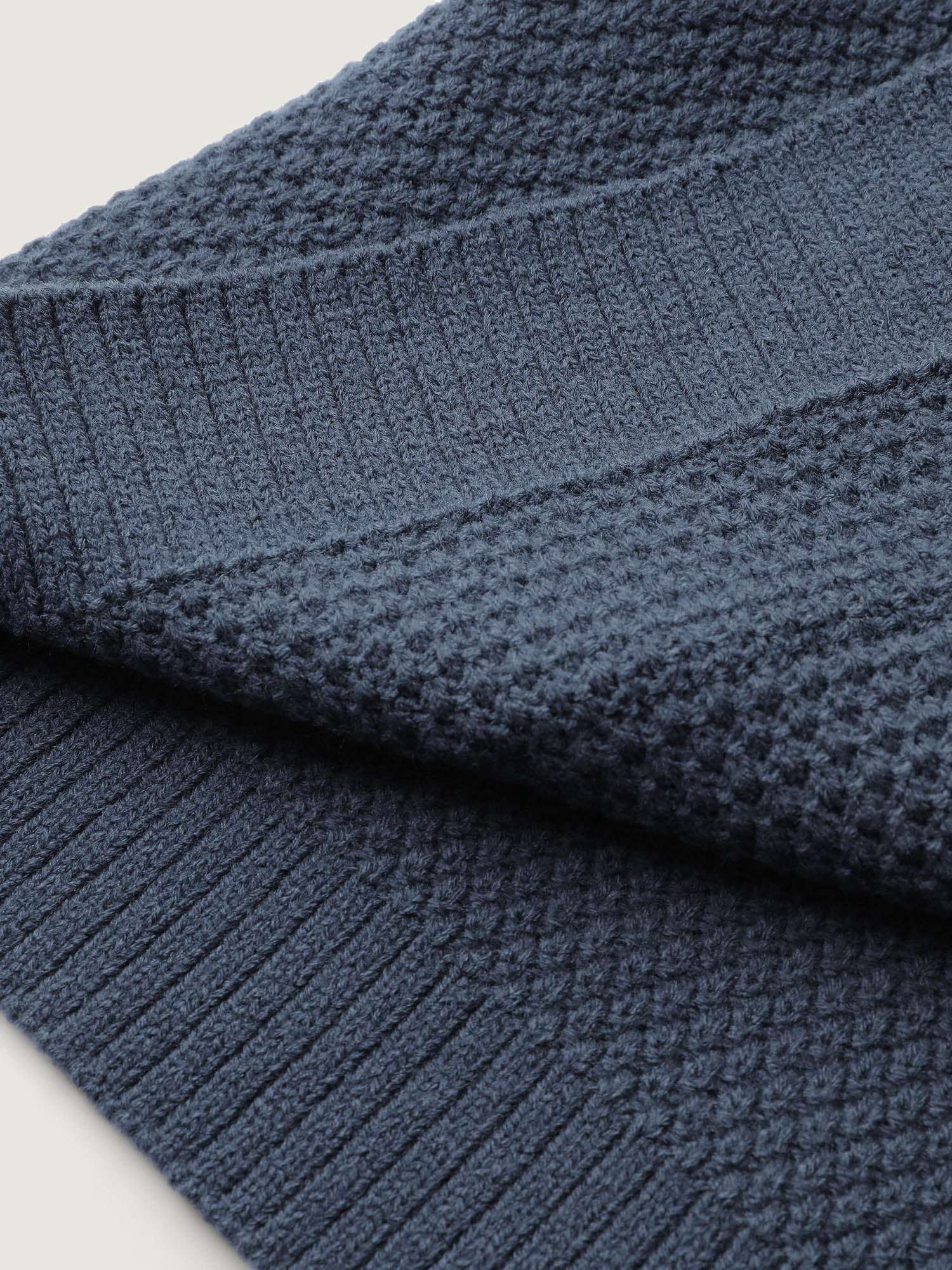 Textured Color Contrast Hooded Pocket Knit Cardigan - Image 8