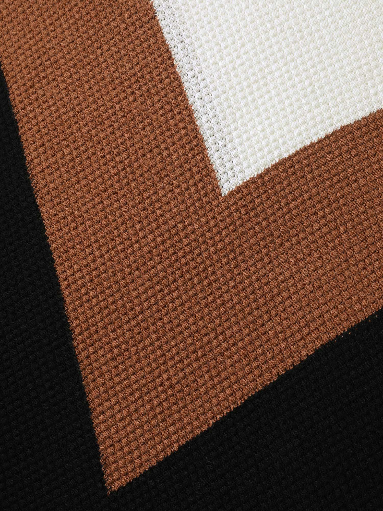 Textured Color Contrast Round Neck Pullover - Image 5