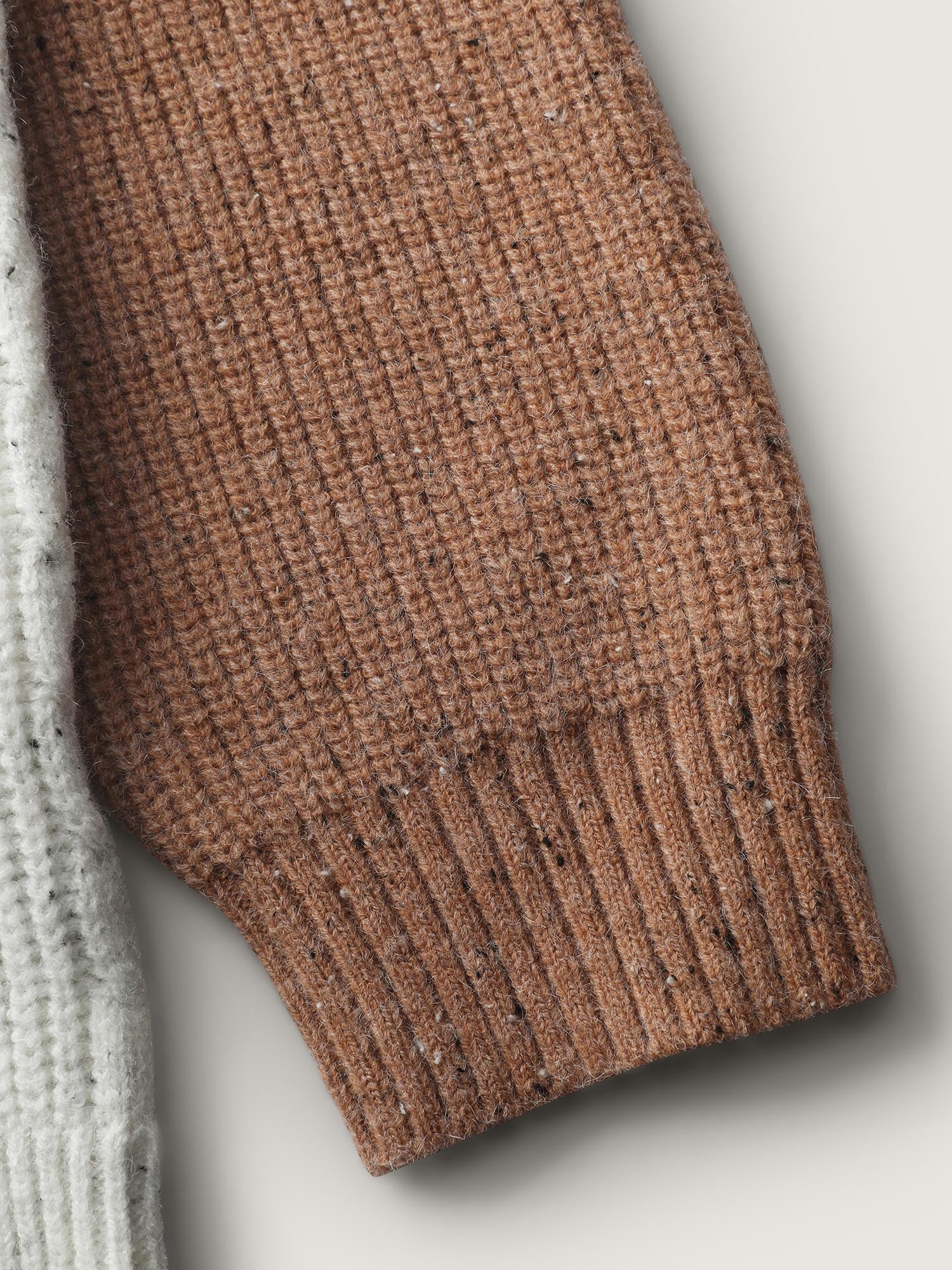 Textured Color Contrast Sleeve Pullover - Image 6