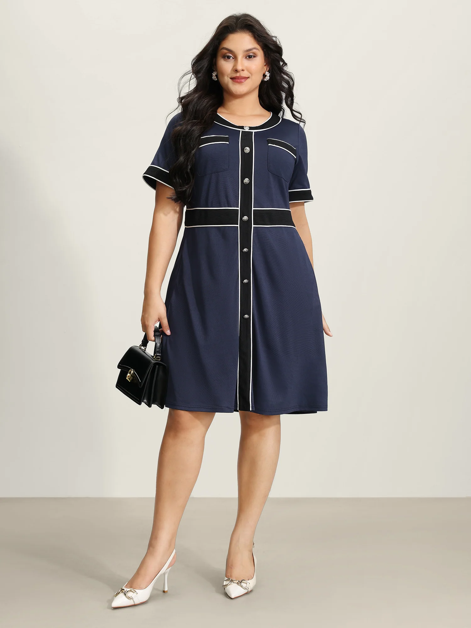 Textured Color Contrast Stretchy Mini Dress - Image 3