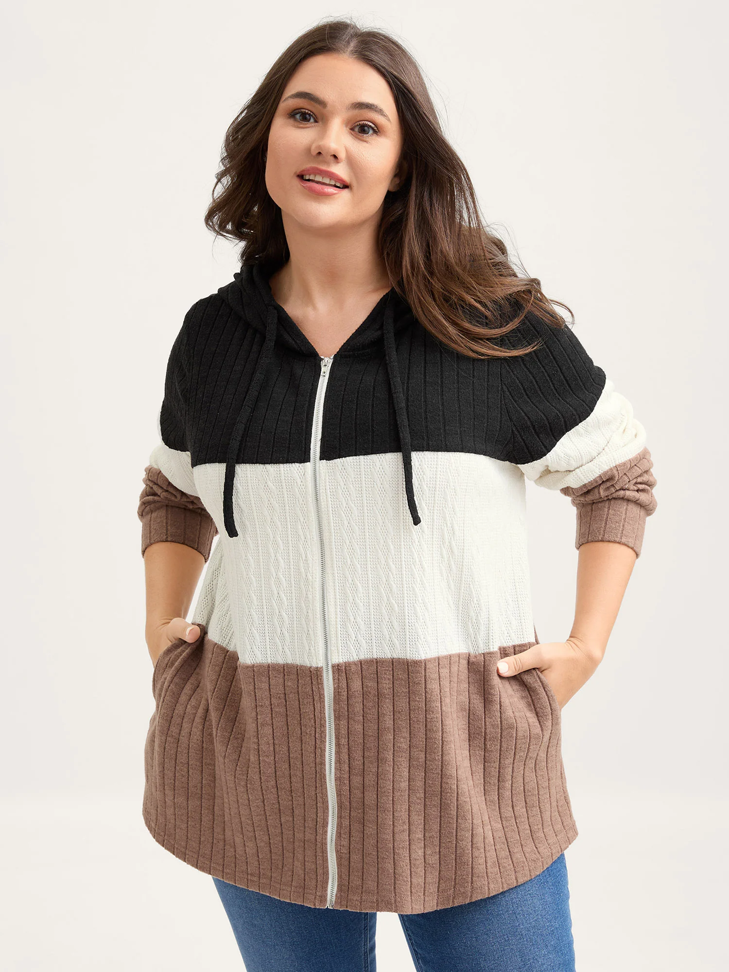 Textured Color Contrast Zipper Hoodie - Image 2