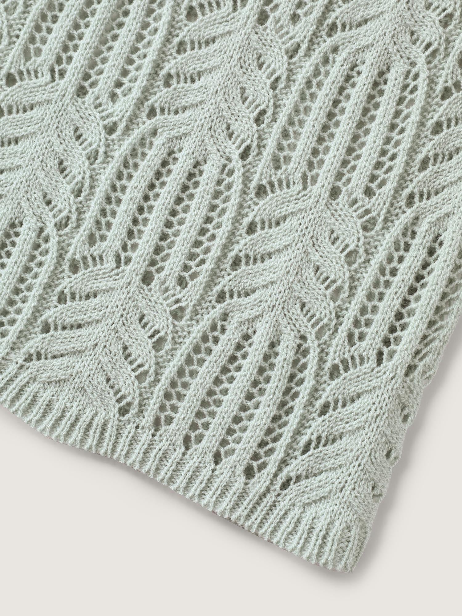 Textured Cut-Out Flared Sleeve Lightweight Pullover - Image 6