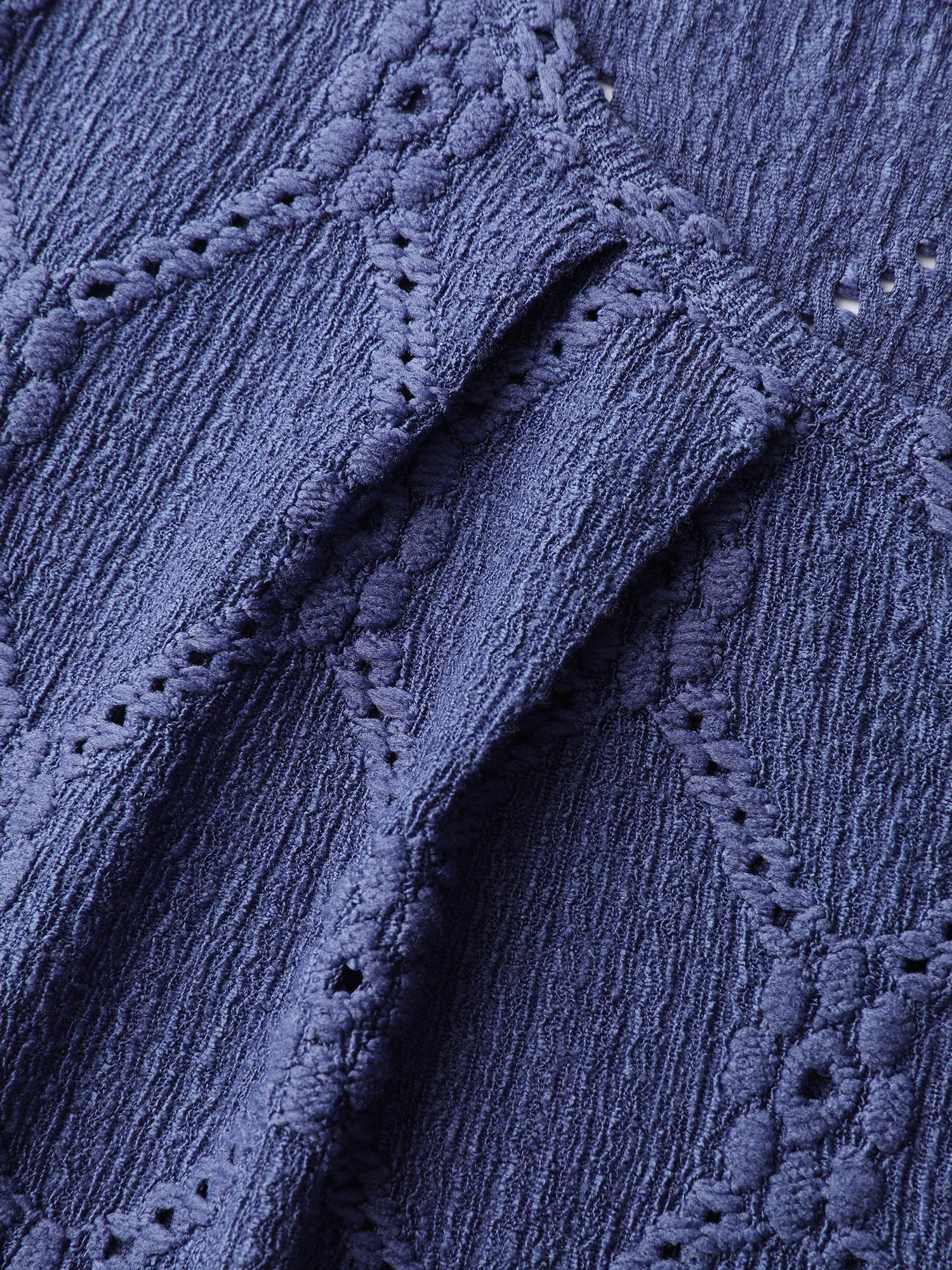 Textured Cut-Out Neckline T-Shirt - Image 5