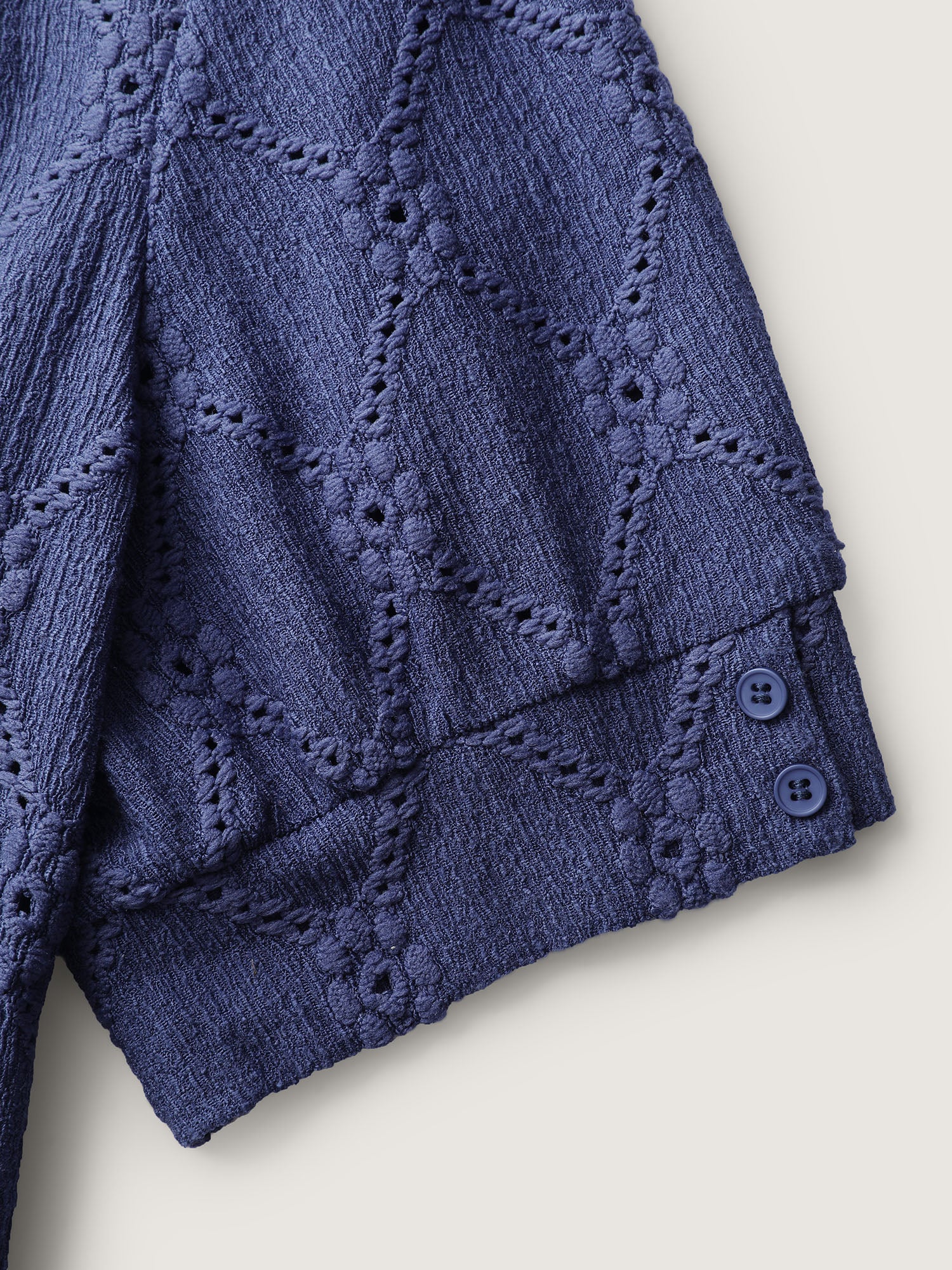 Textured Cut-Out Neckline T-Shirt - Image 6