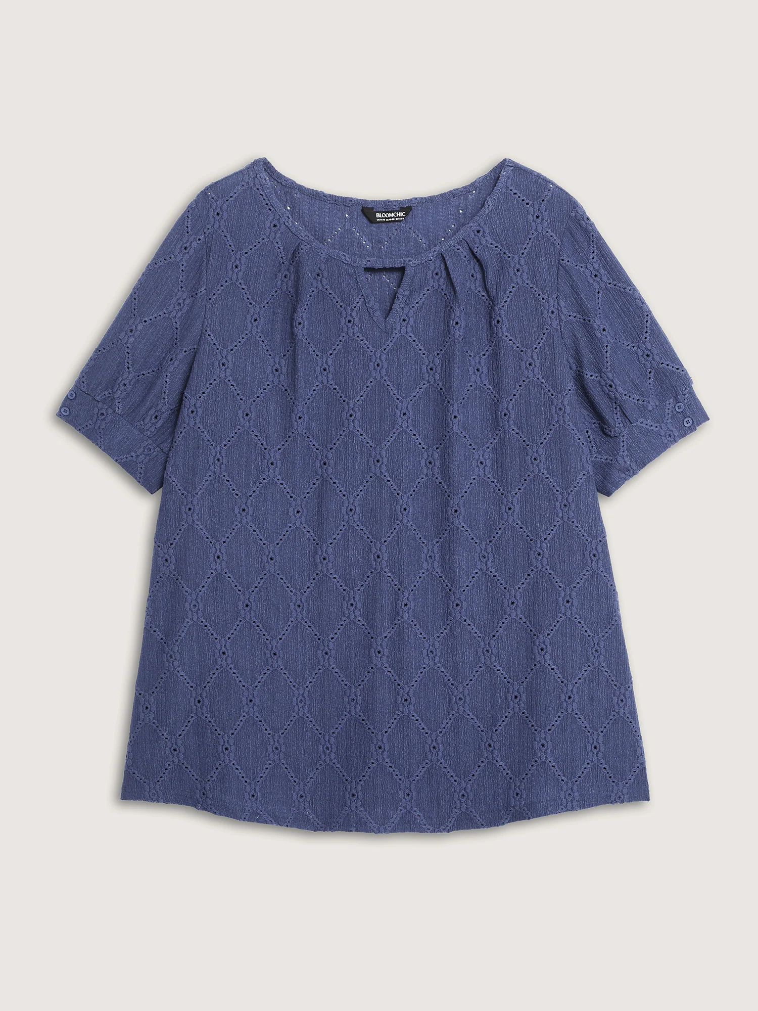 Textured Cut-Out Neckline T-Shirt - Image 7