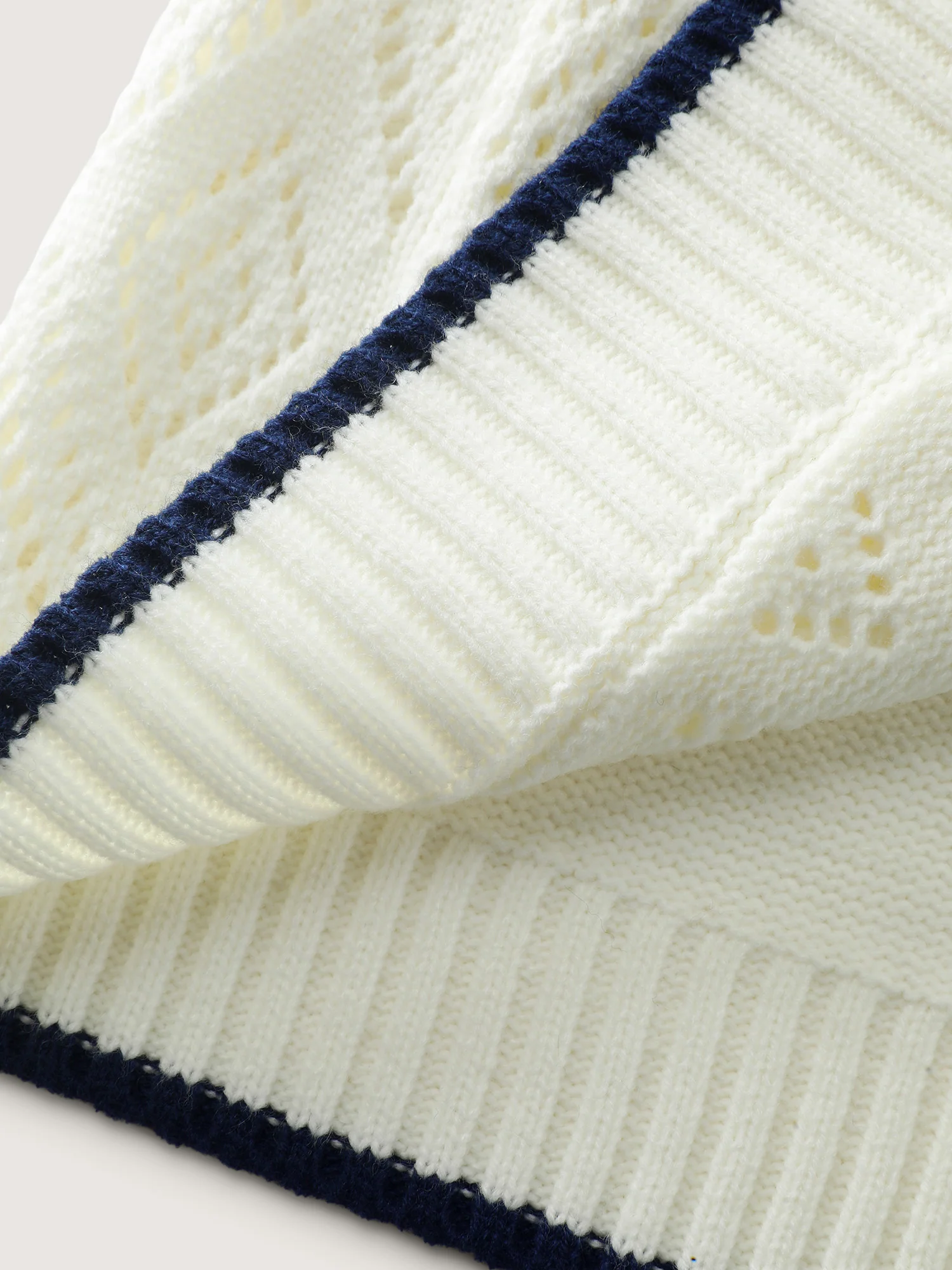 Textured Cut-Out Tie-Front Knit Cardigan - Image 7
