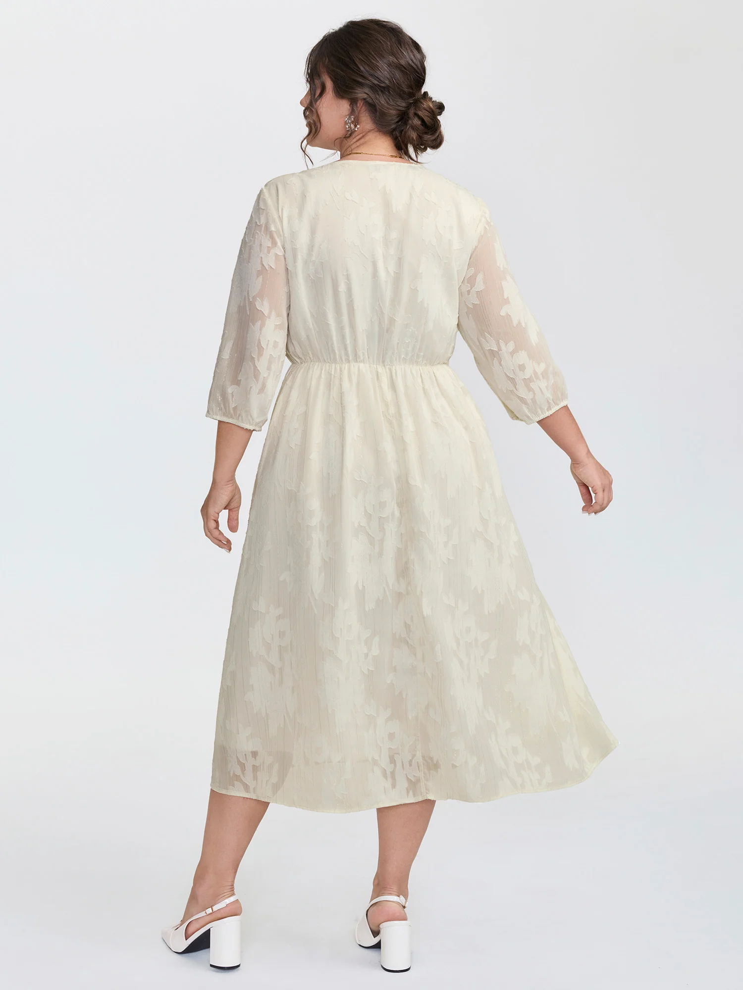 Textured Drawstring Bodice Flowy Midi Dress - Image 4