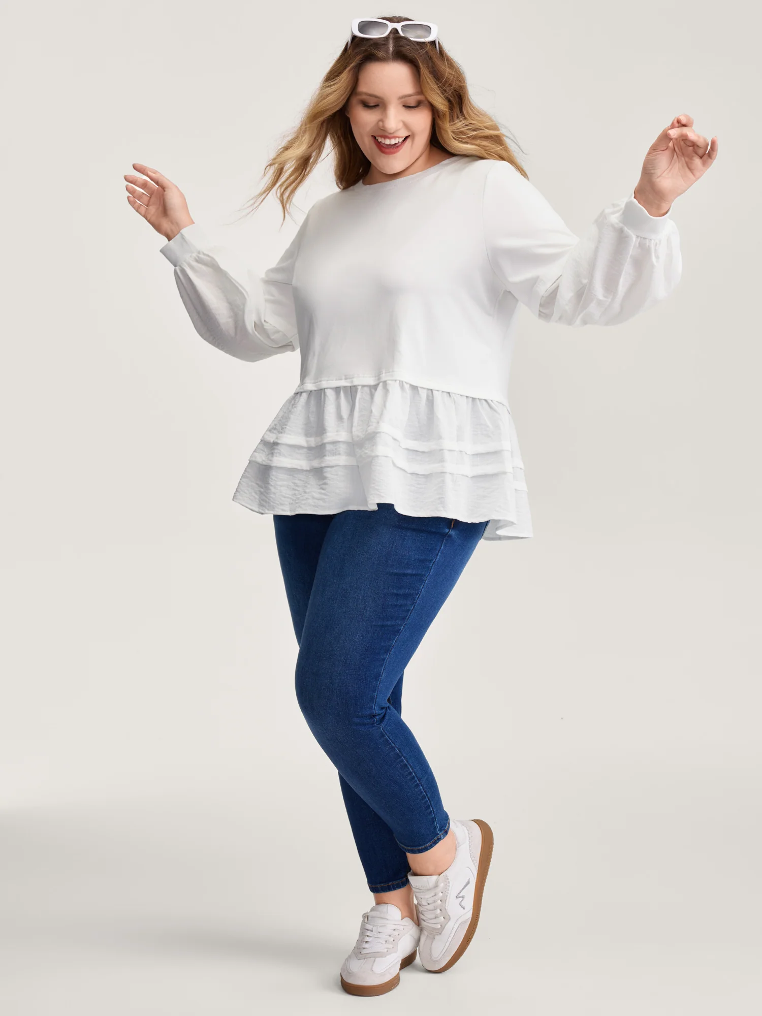Textured Faux Two-Piece Pleated Sweatshirt - Image 3
