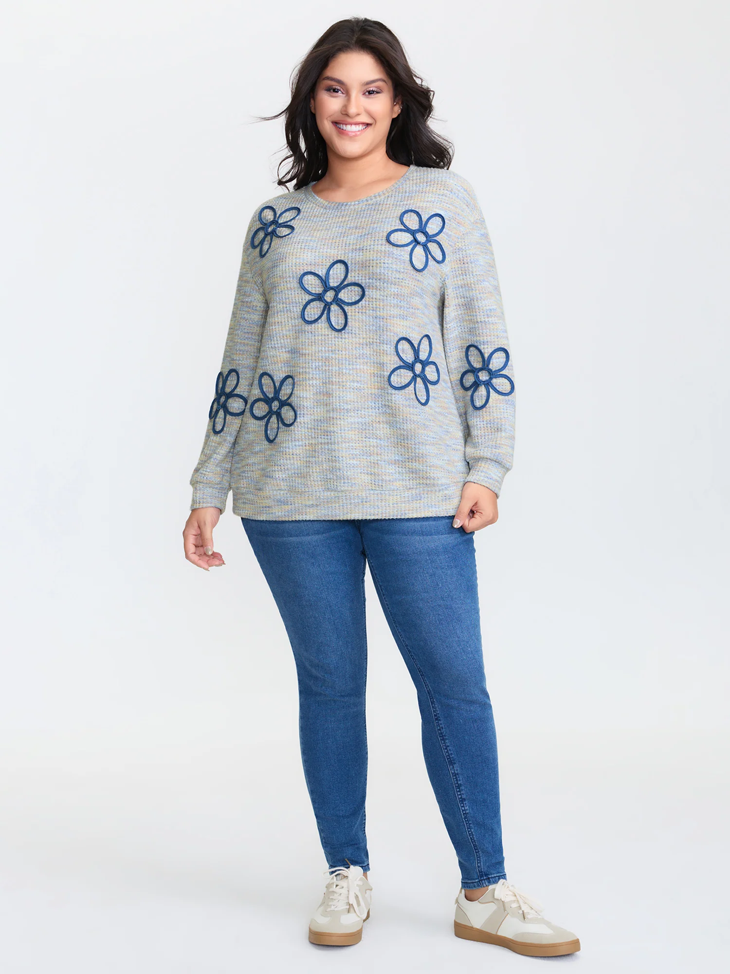 Textured Floral Braided Embroidery Sweatshirt - Image 2