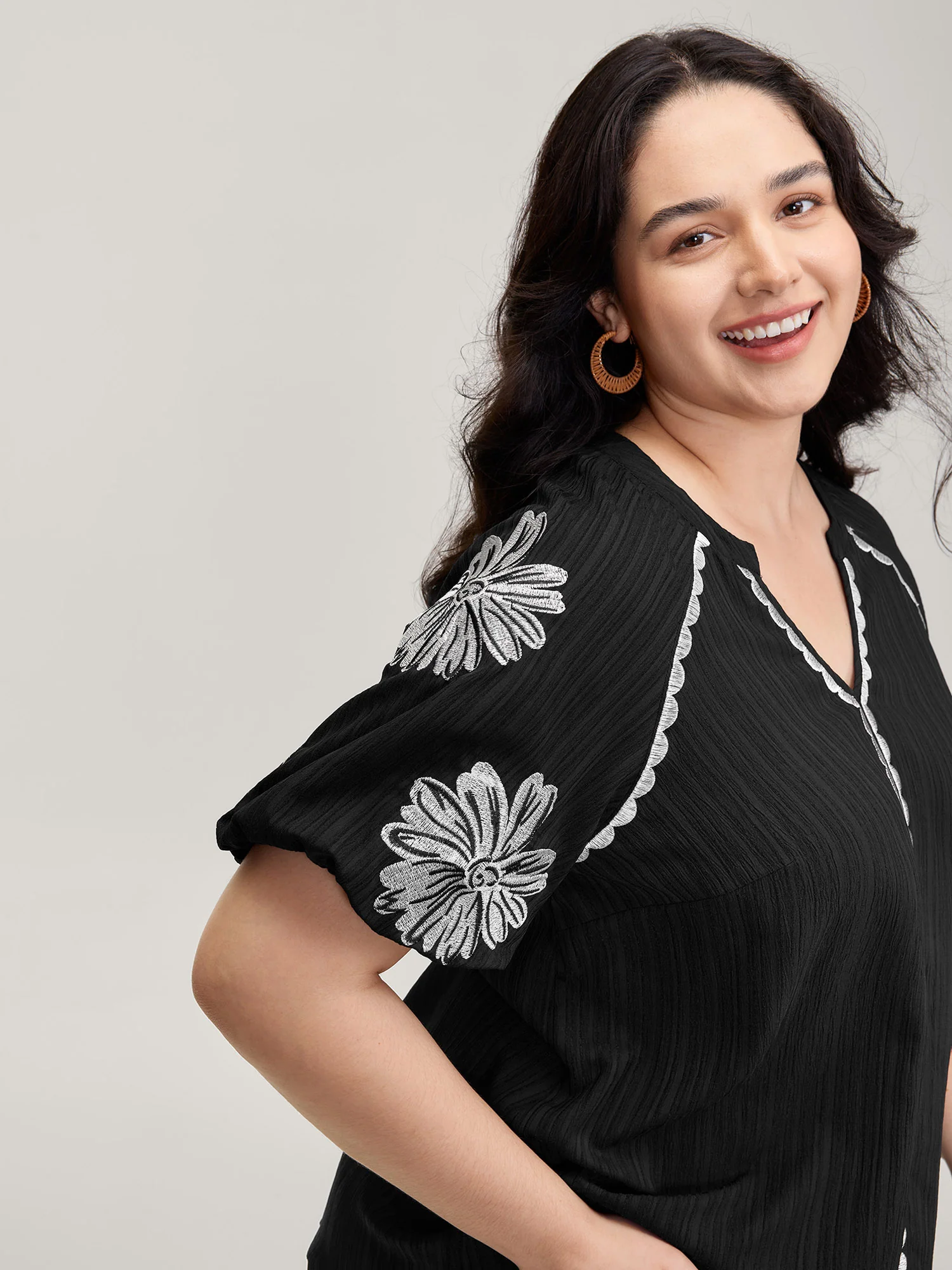 Textured Floral Embroidered Notched Collar Blouse - Image 2