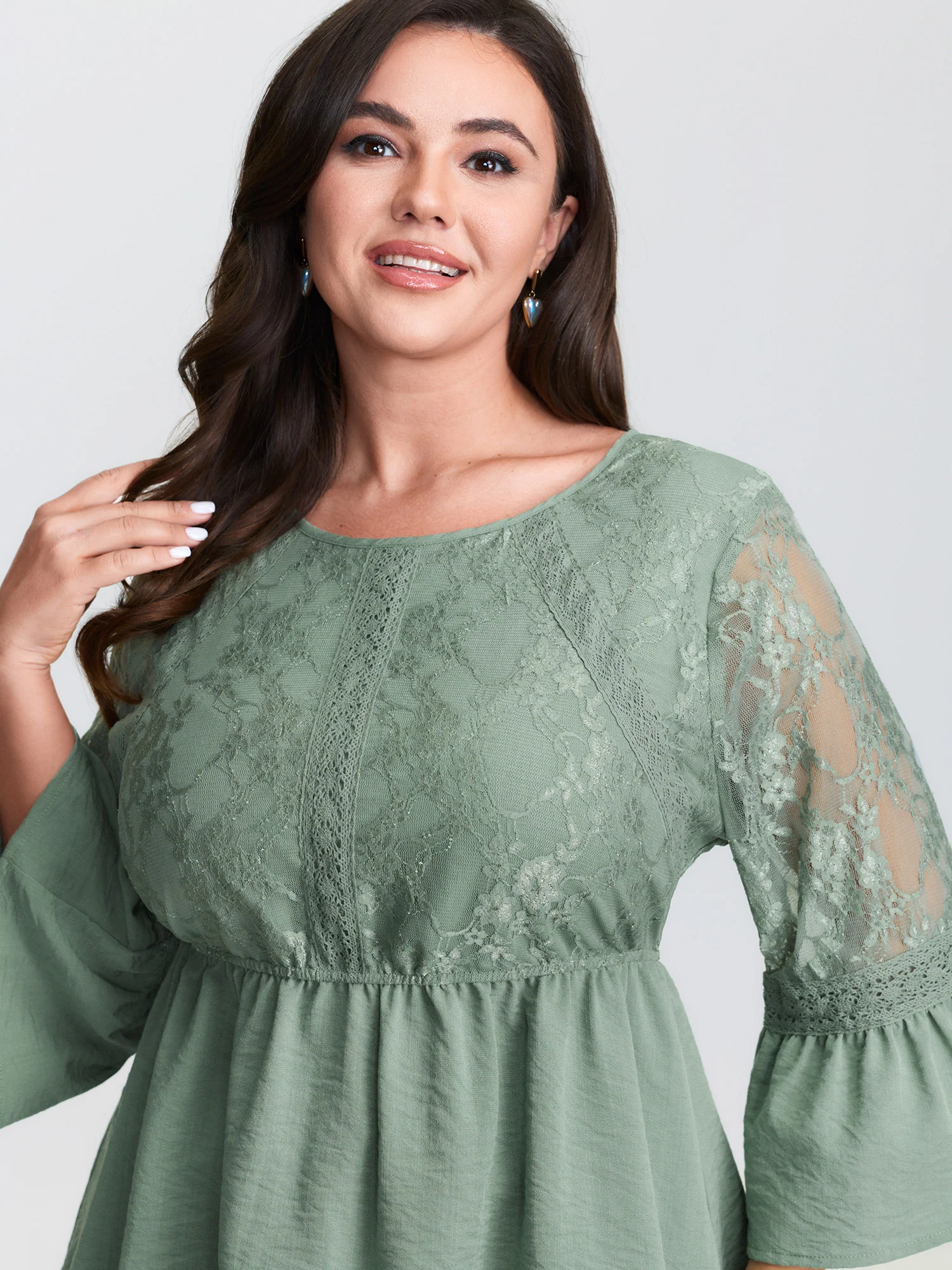Textured Floral Lace Patchwork Blouse - Image 2