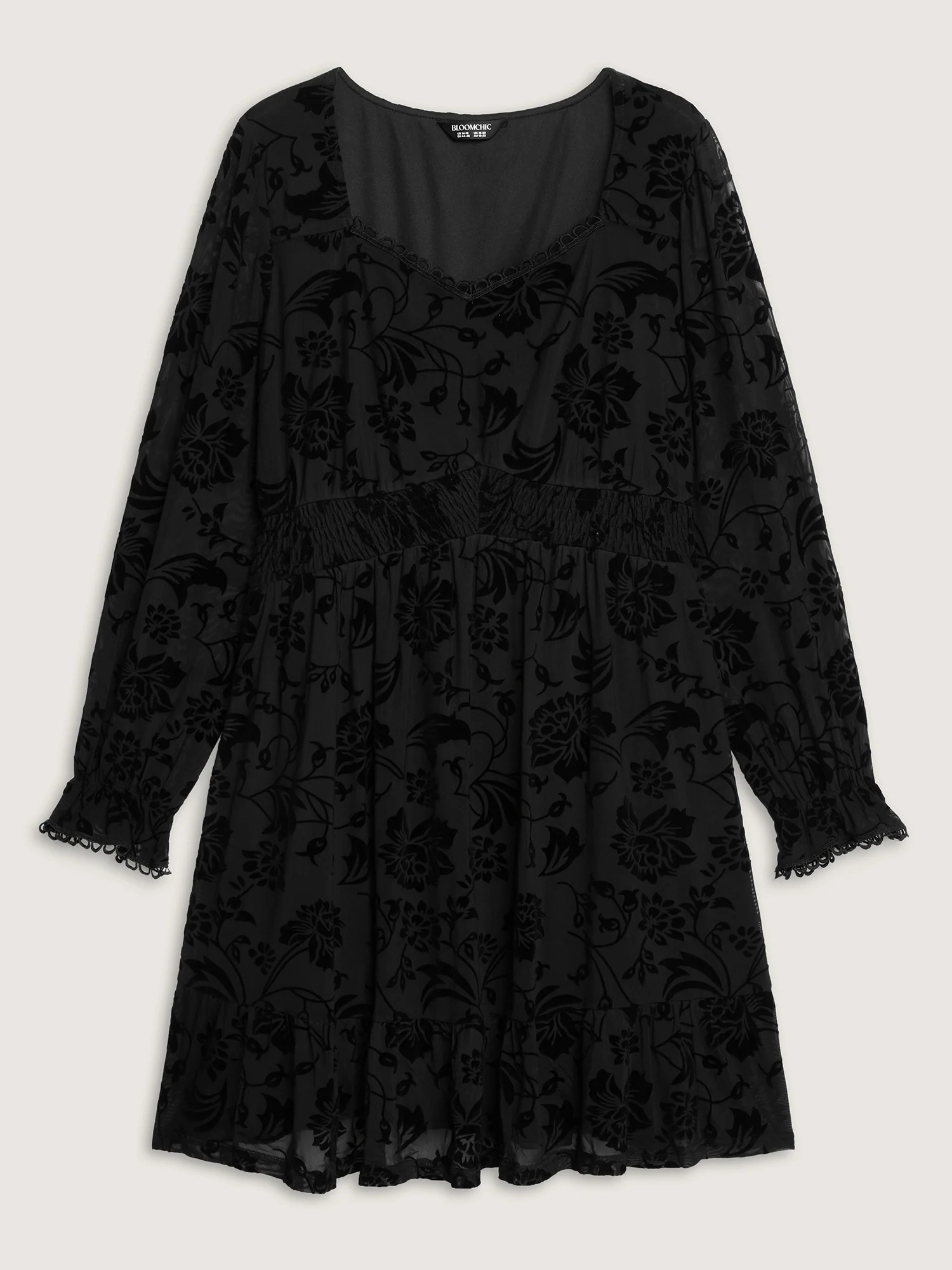 Textured Floral Shirred Waist Knee-Length Dress - Image 7