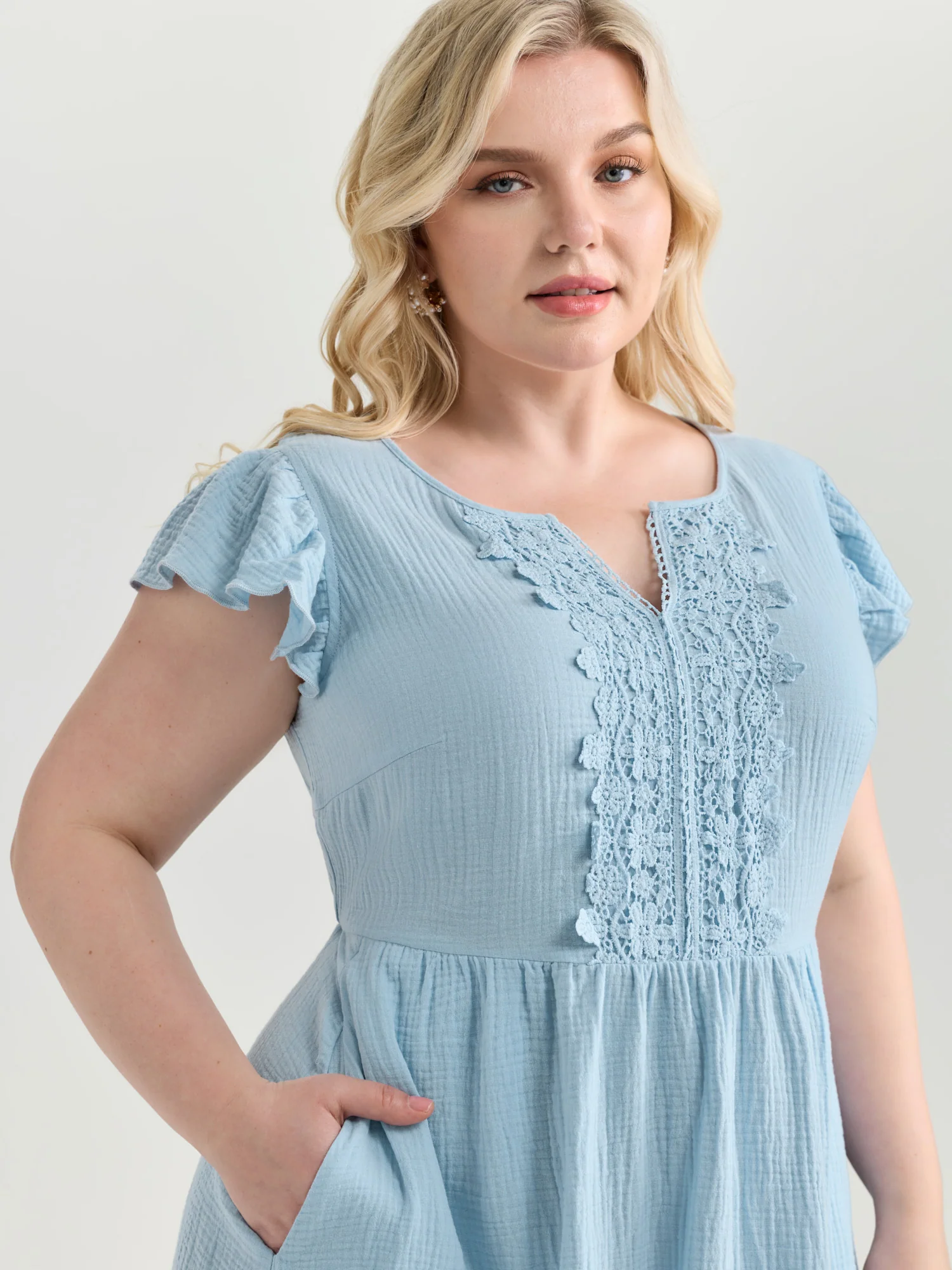 Textured Flutter Sleeve Notched Collar Mini Dress - Image 2