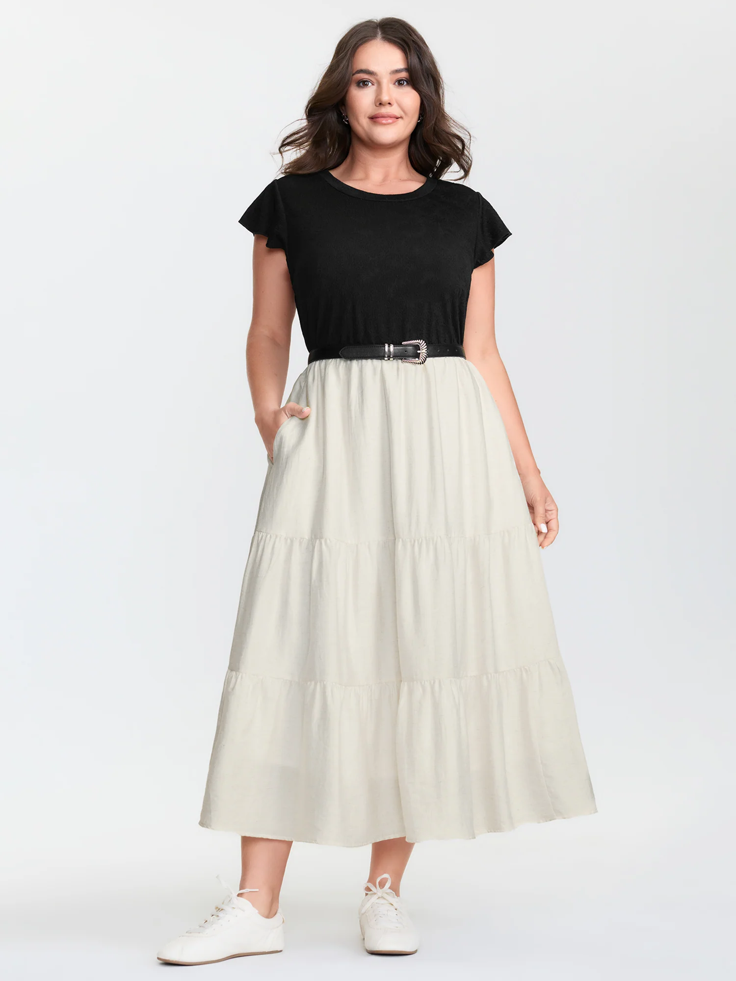 Textured Flutter Sleeve Tiered Midi Dress - Image 3