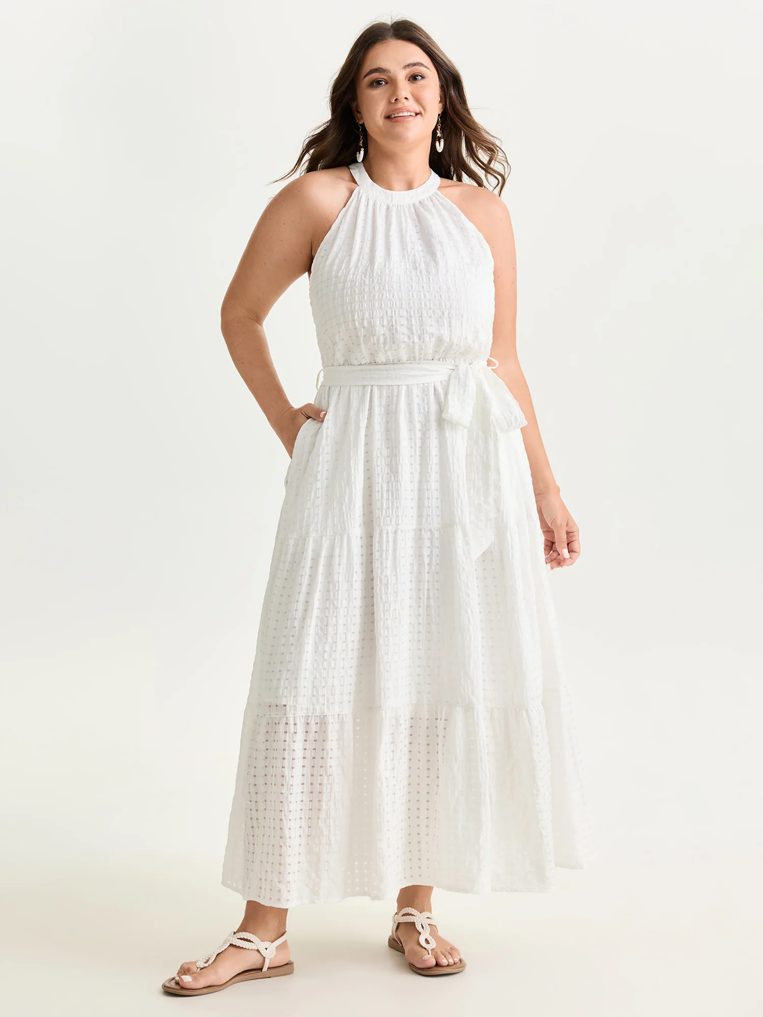 Textured Halter Neckline Tiered Midi Dress - Image 3