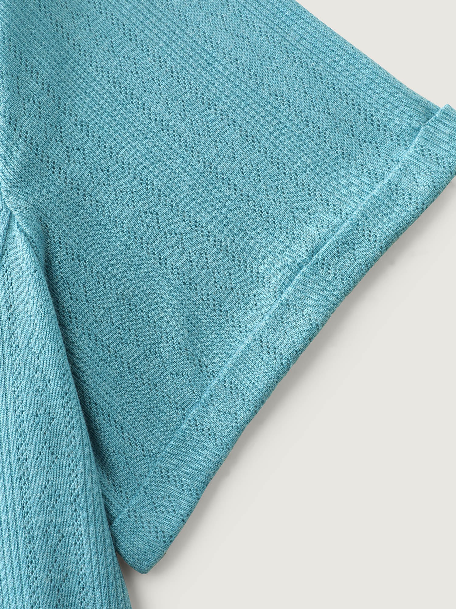 Textured High Low Hem V-Neck T-Shirt - Image 6