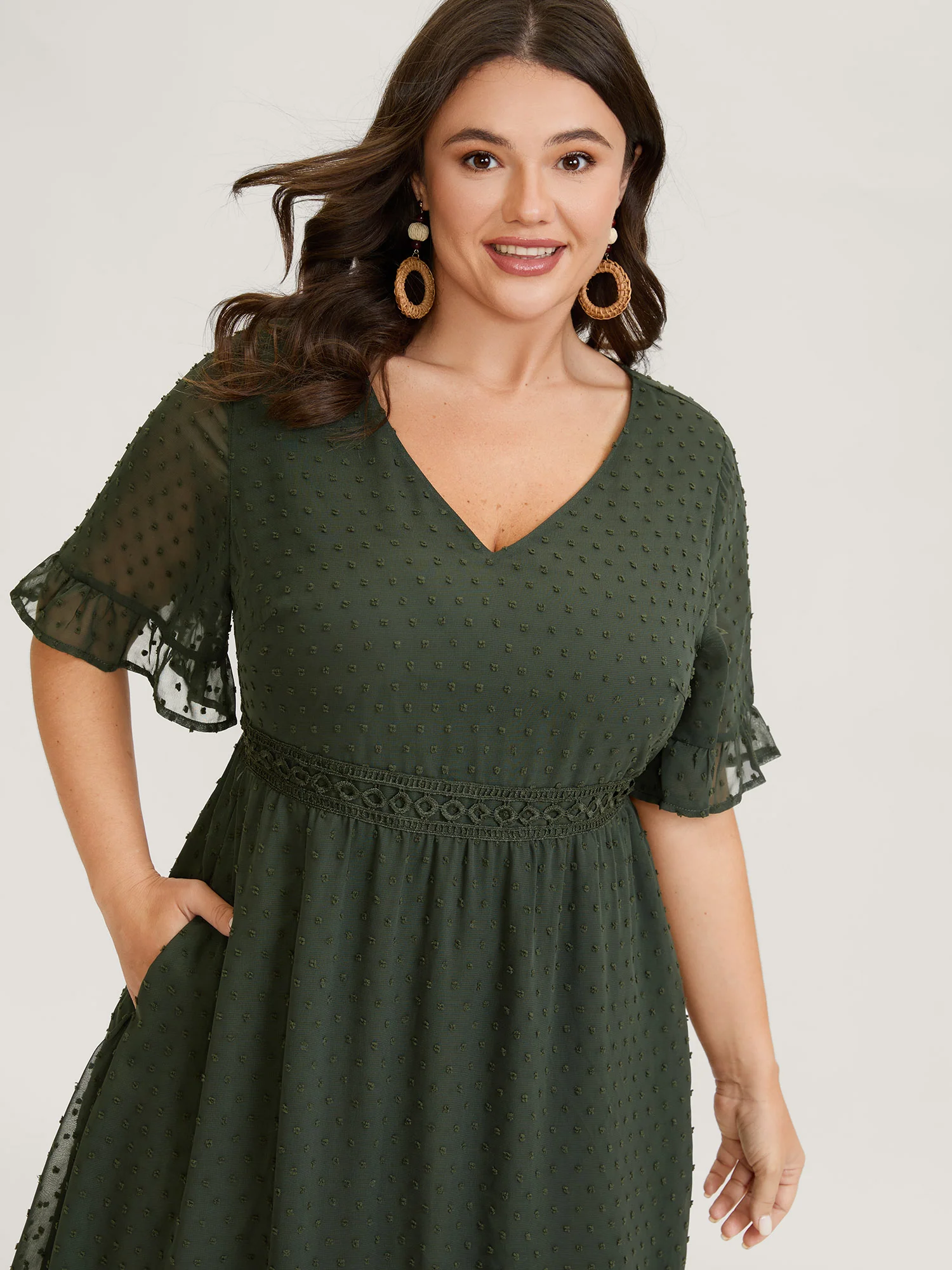 Textured Jacquard Lace Trim Ruffled Maxi Dress - Image 2