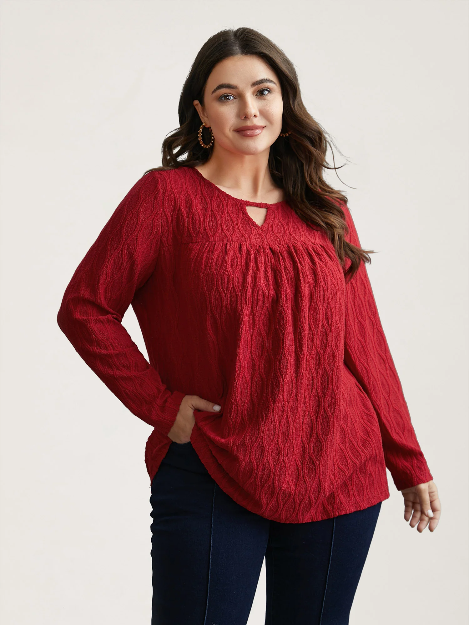 Textured Keyhole Gathered Knit Top - Image 3