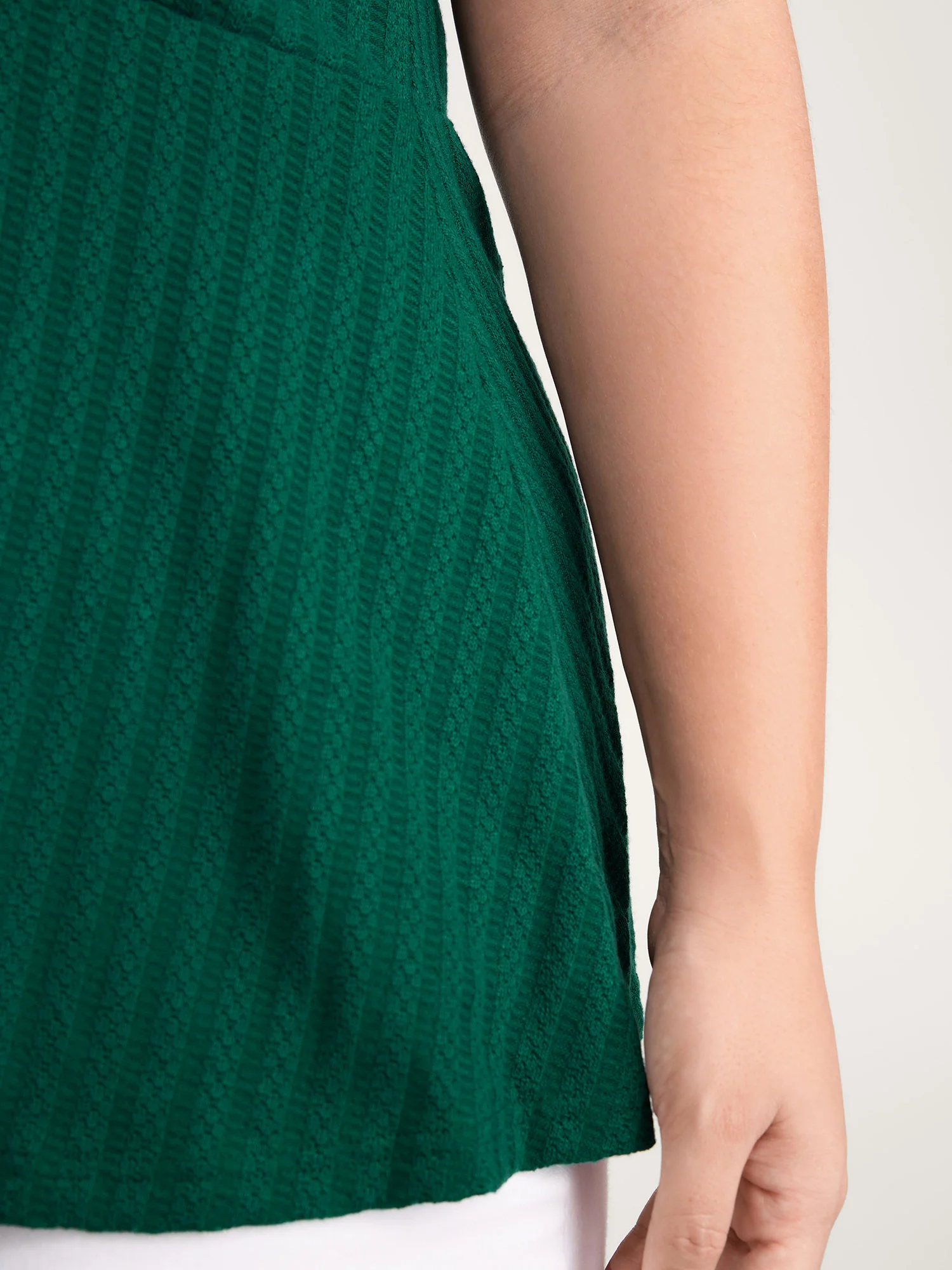 Textured Knit V-Neck Cinched-Waist Tank Top - Image 3