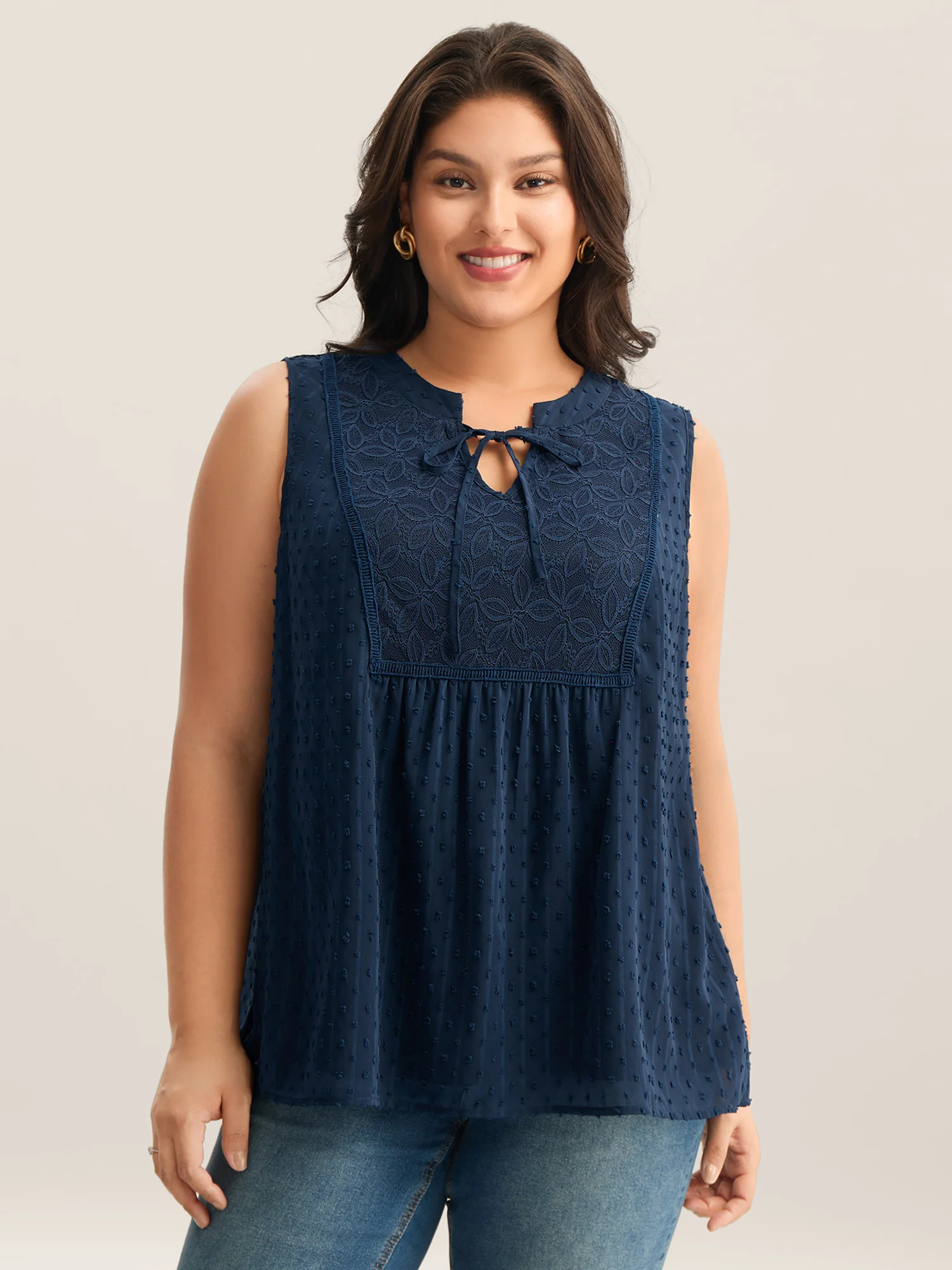 Textured Lace Detail Neck Tie Sleeveless Top - Image 3