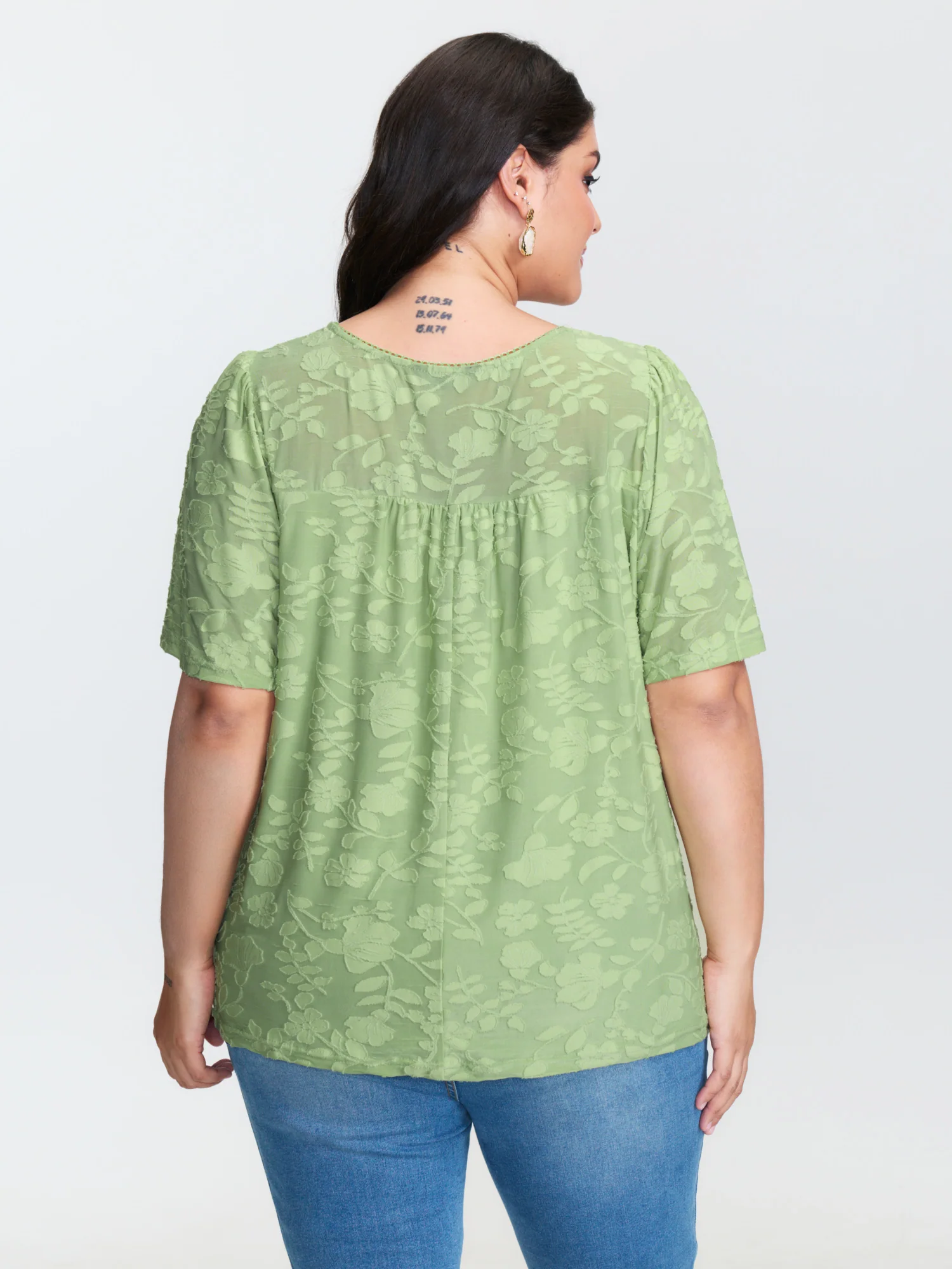 Textured Lace Neckline Flowy Sleeve Blouse - Image 4