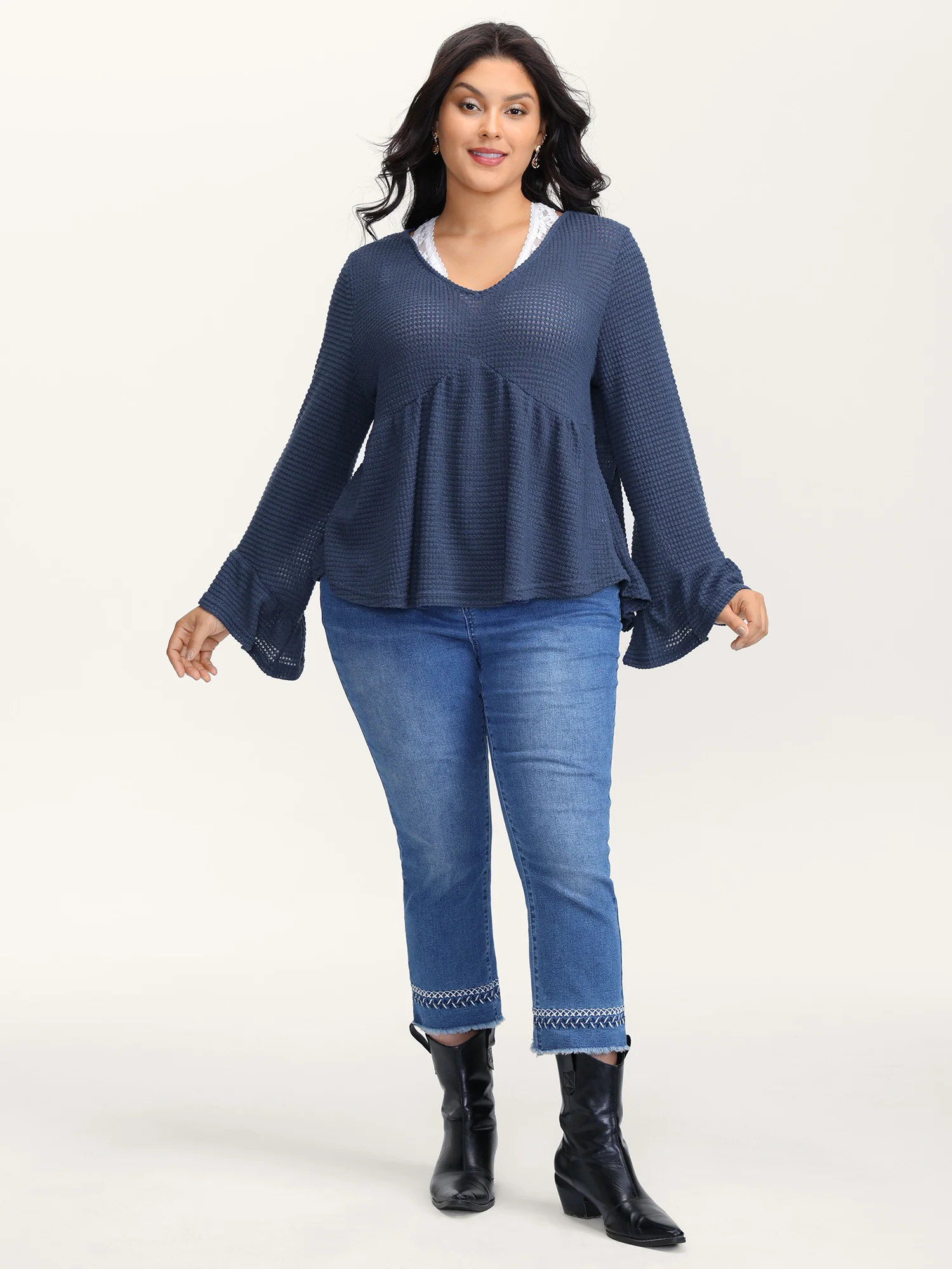 Textured Lace Ruffled Sleeve Knit Top - Image 4