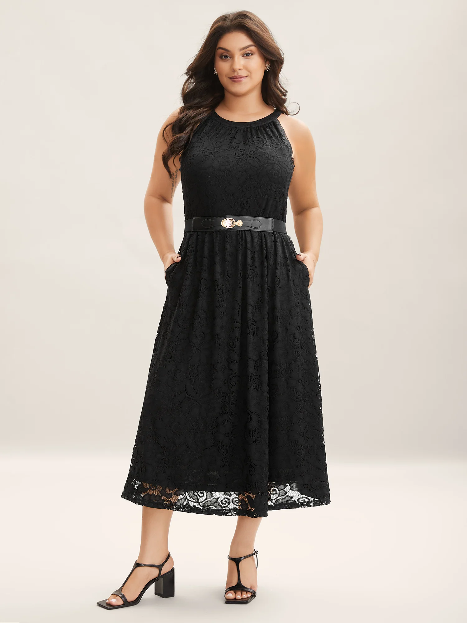 Textured Lace Sleeveless Pockets Midi Dress - Image 3