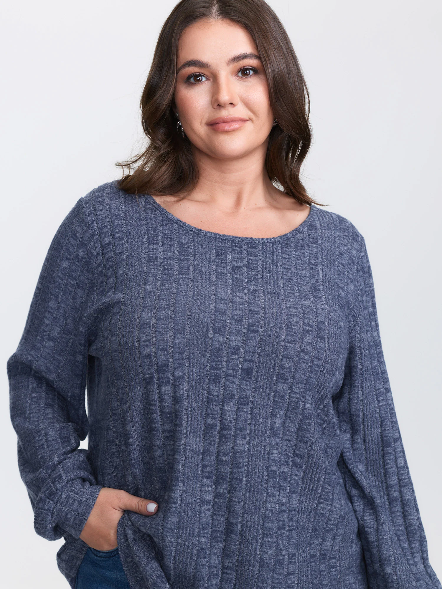 Textured Lace Trim Cut-Out Back Sweatshirt - Image 3