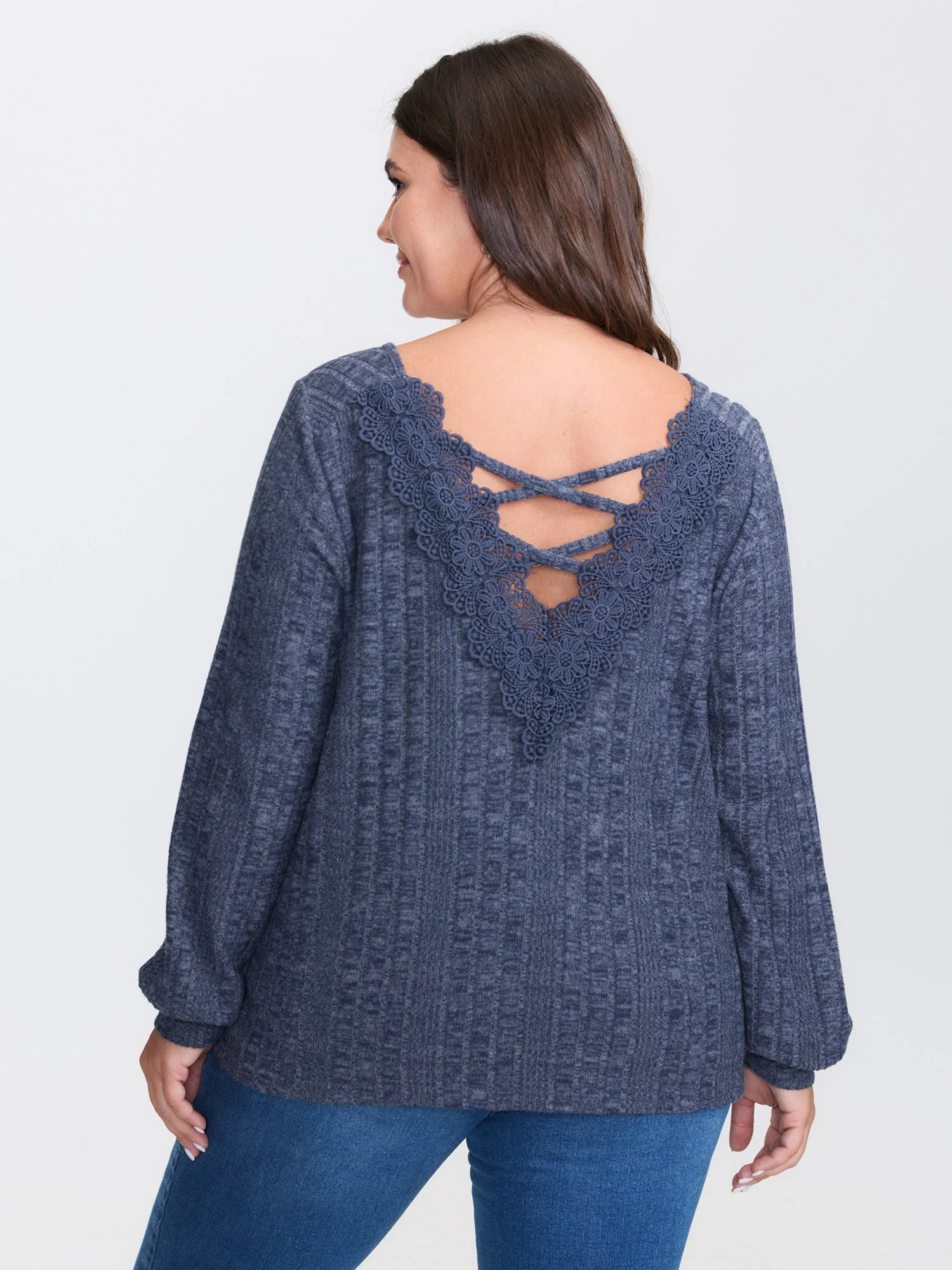 Textured Lace Trim Cut-Out Back Sweatshirt - Image 4