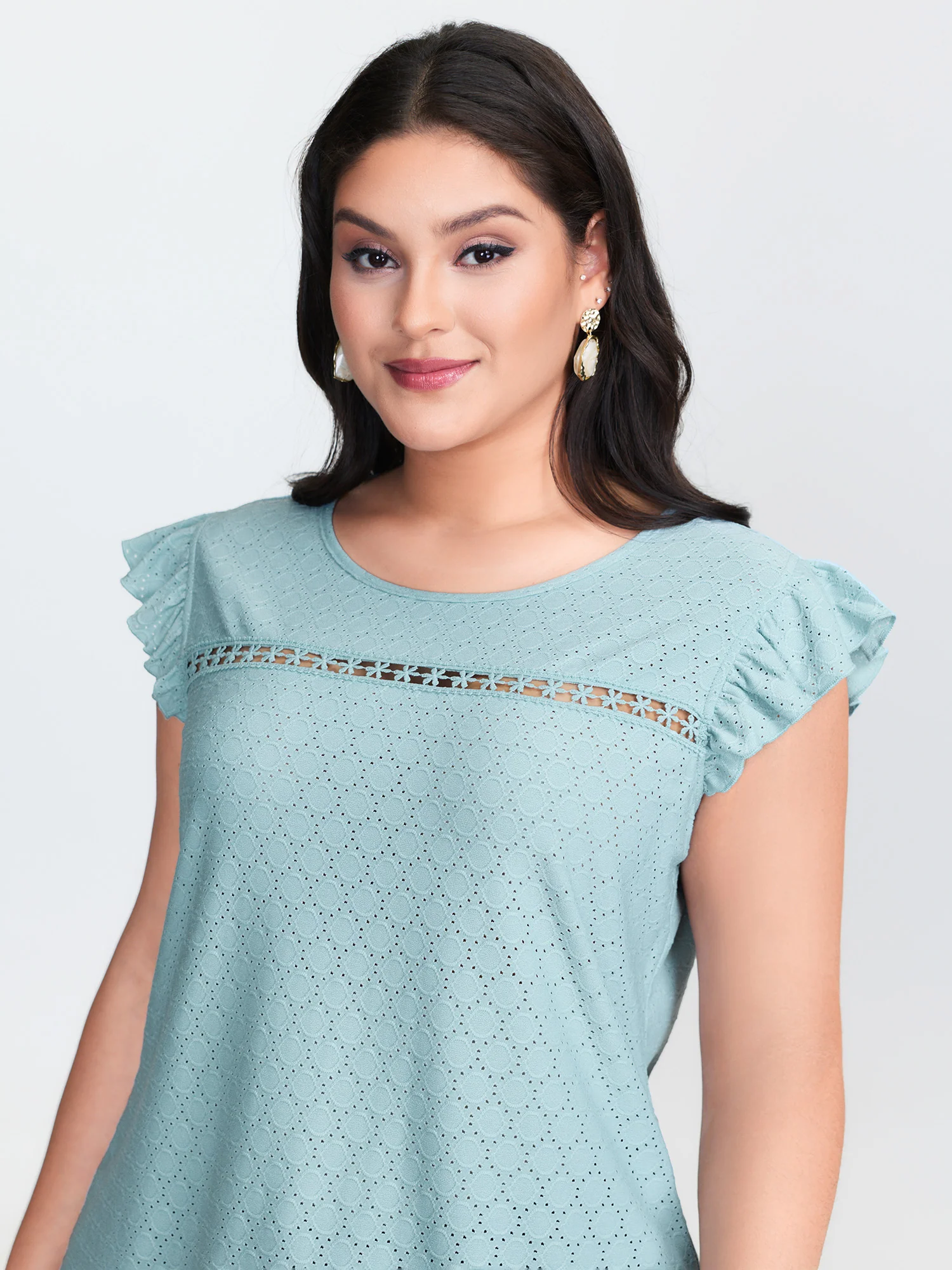 Textured Lace Trim Flutter Sleeve T-Shirt - Image 2