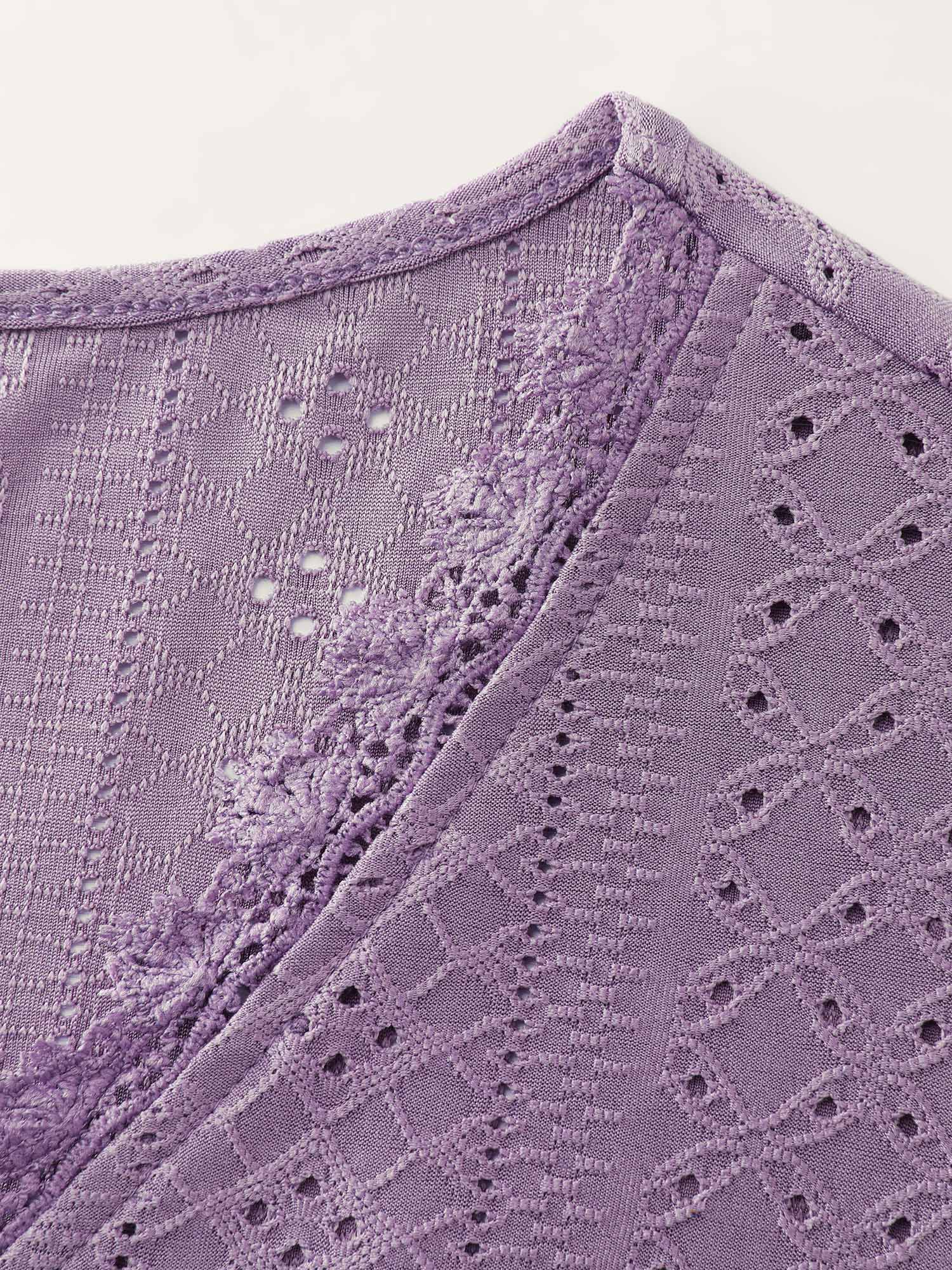 Textured Lace Trim V-Neckline T-Shirt - Image 6