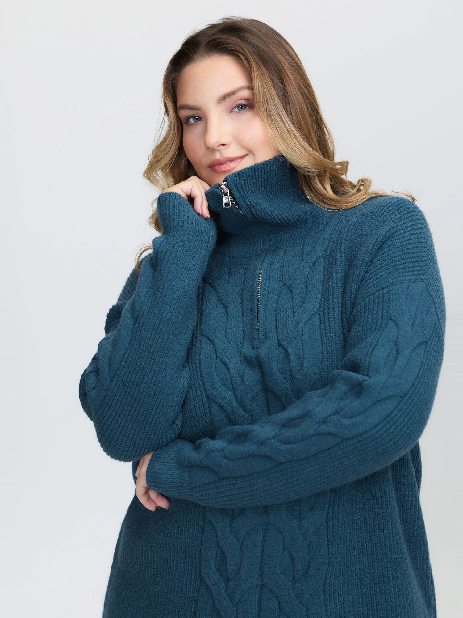 Textured Lapel Collar Zipper Pullover - Image 3