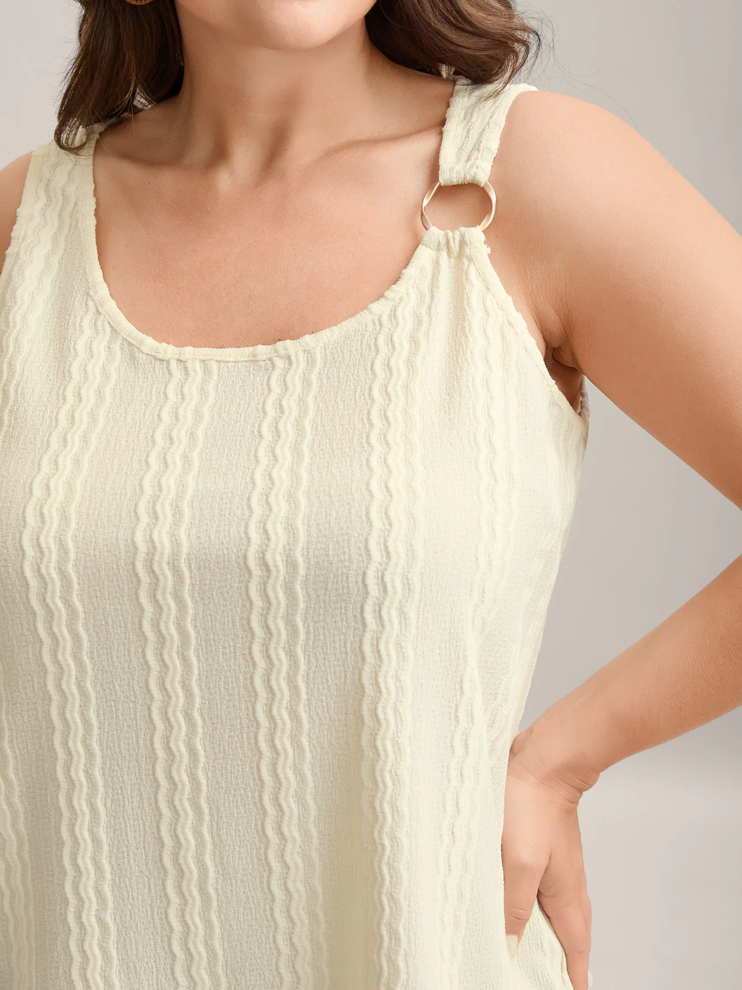 Textured Metal Ring Sheer Tank Top - Image 2