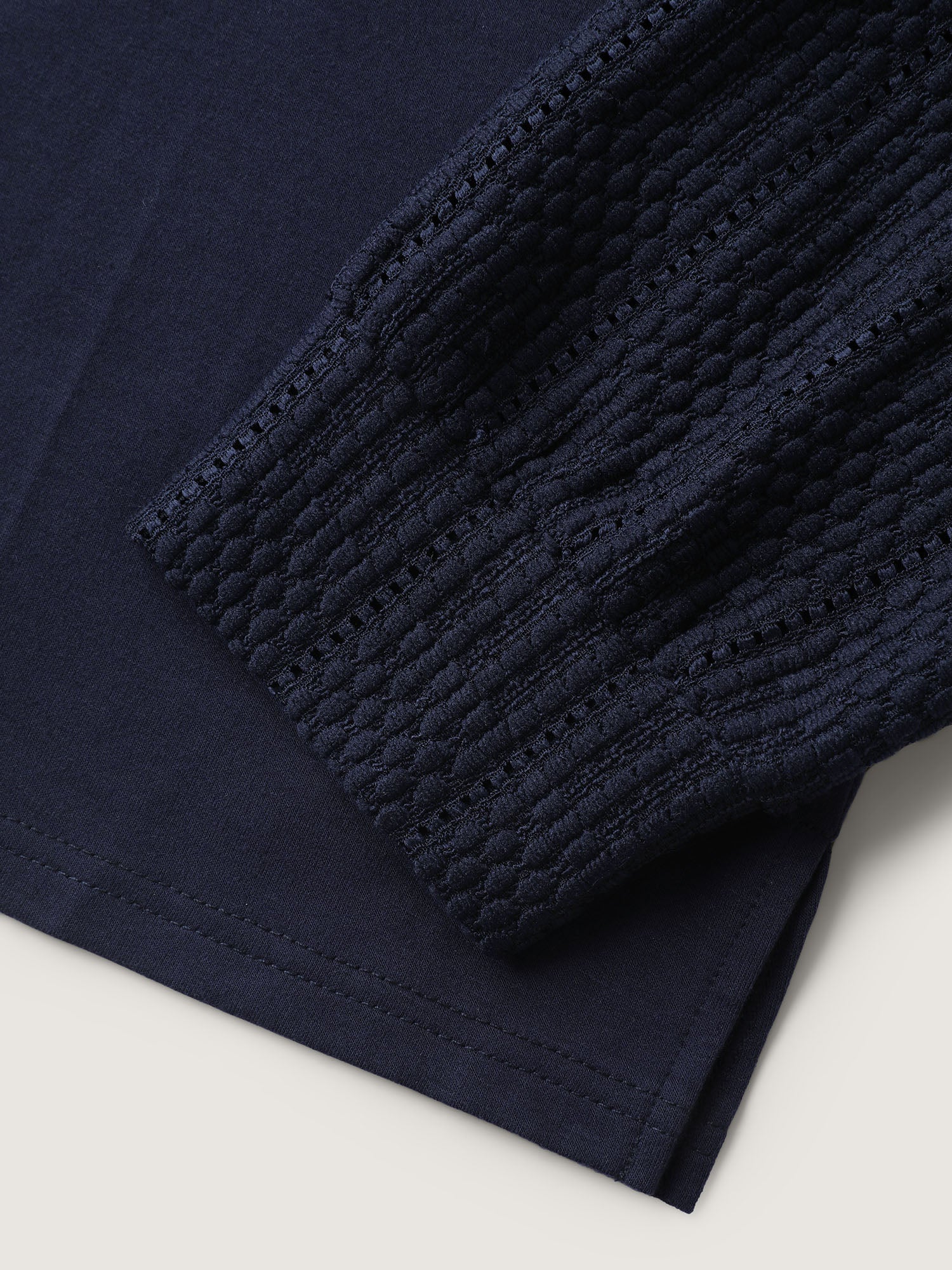 Textured Neckline Dual Toned Sweatshirt - Image 6
