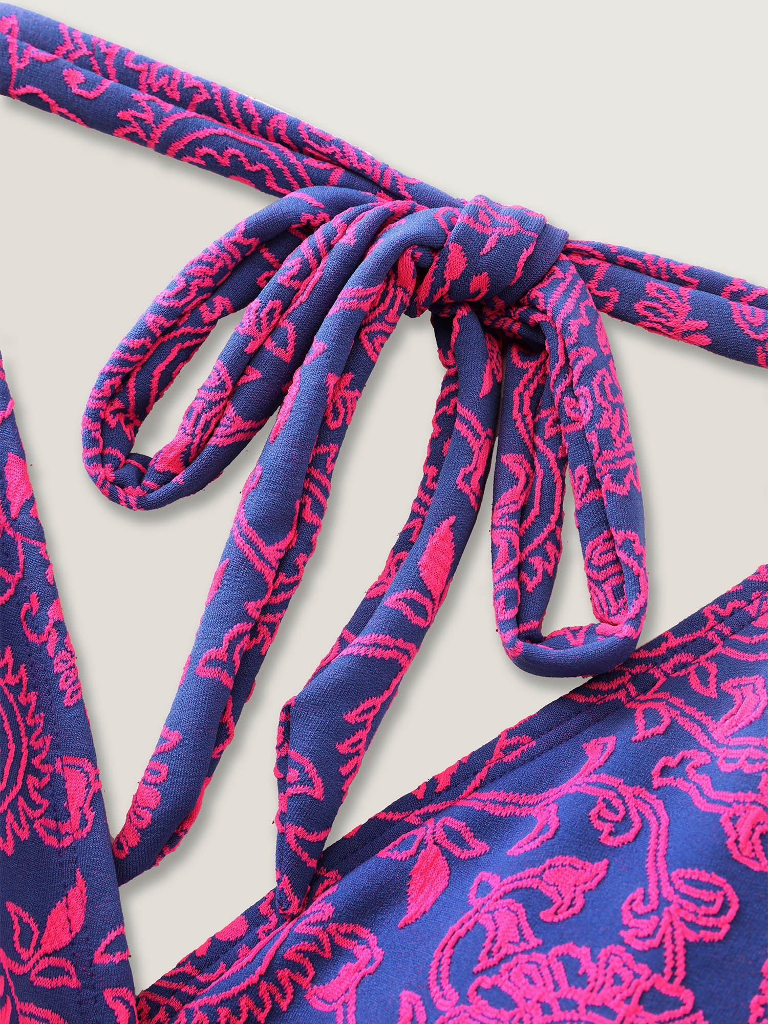 Textured Paisley Print Swim Top - Image 5