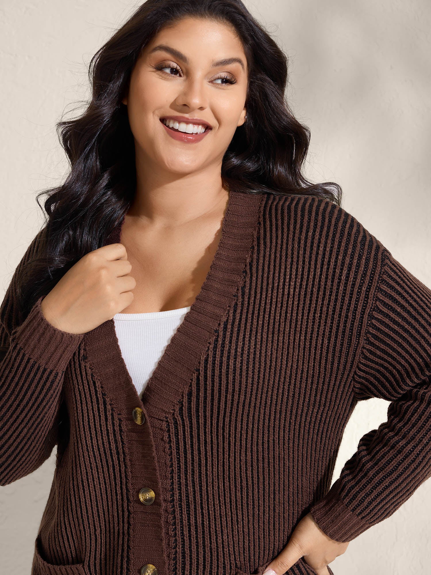 Textured Pocket Buttons Solid Knit Cardigan - Image 2