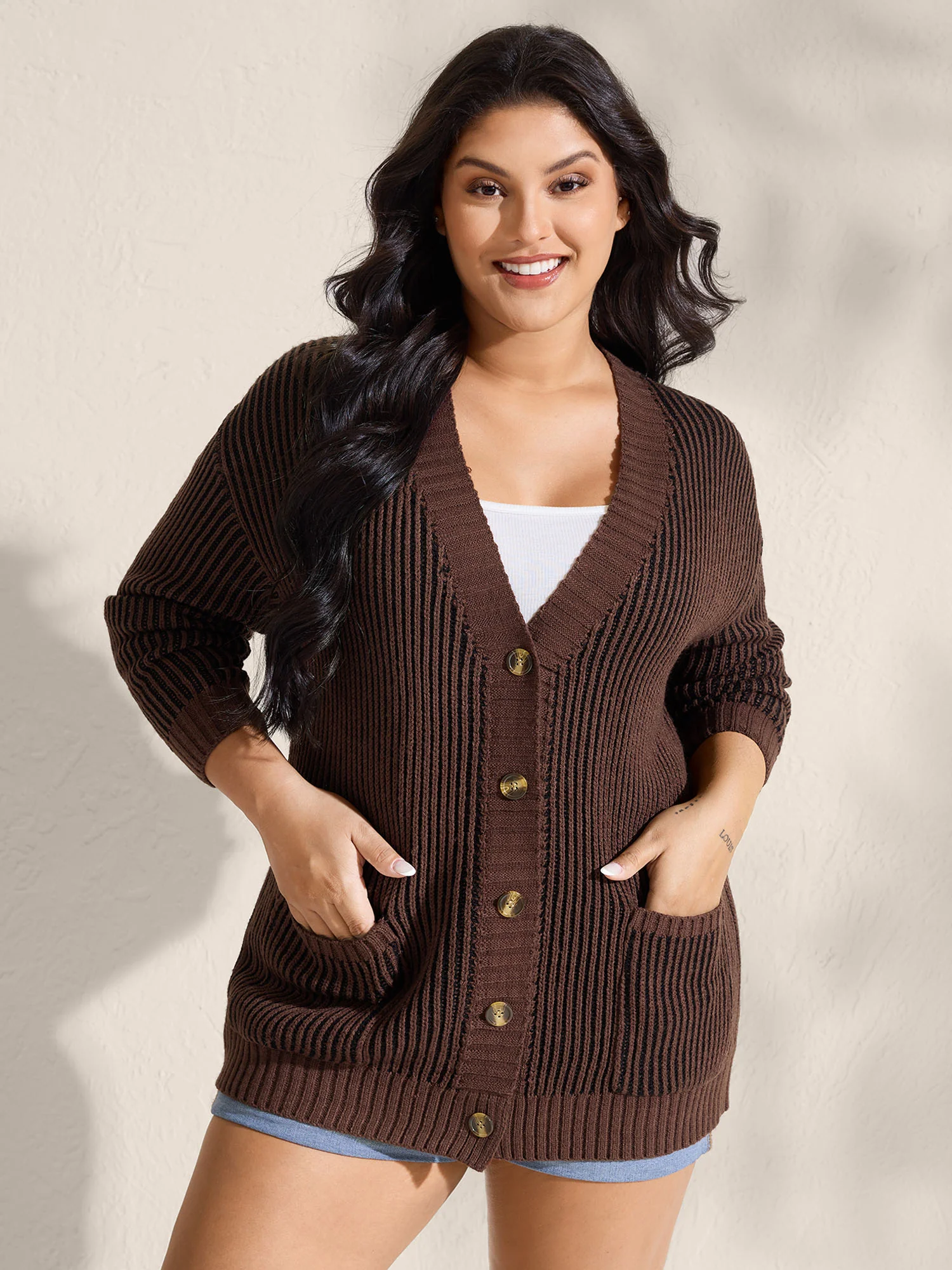 Textured Pocket Buttons Solid Knit Cardigan - Image 4