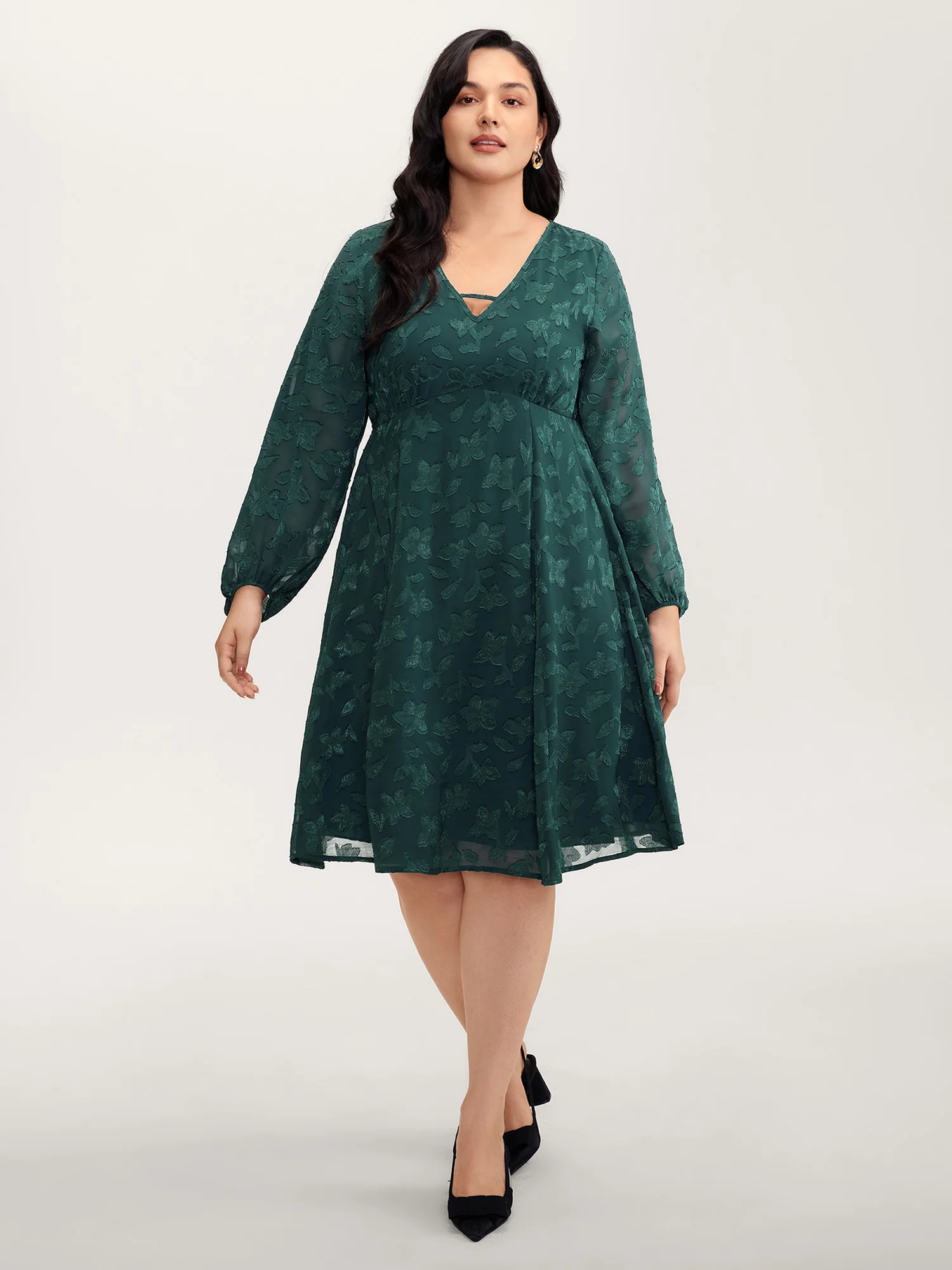 Textured Pockets Lined Midi Dress - Image 3