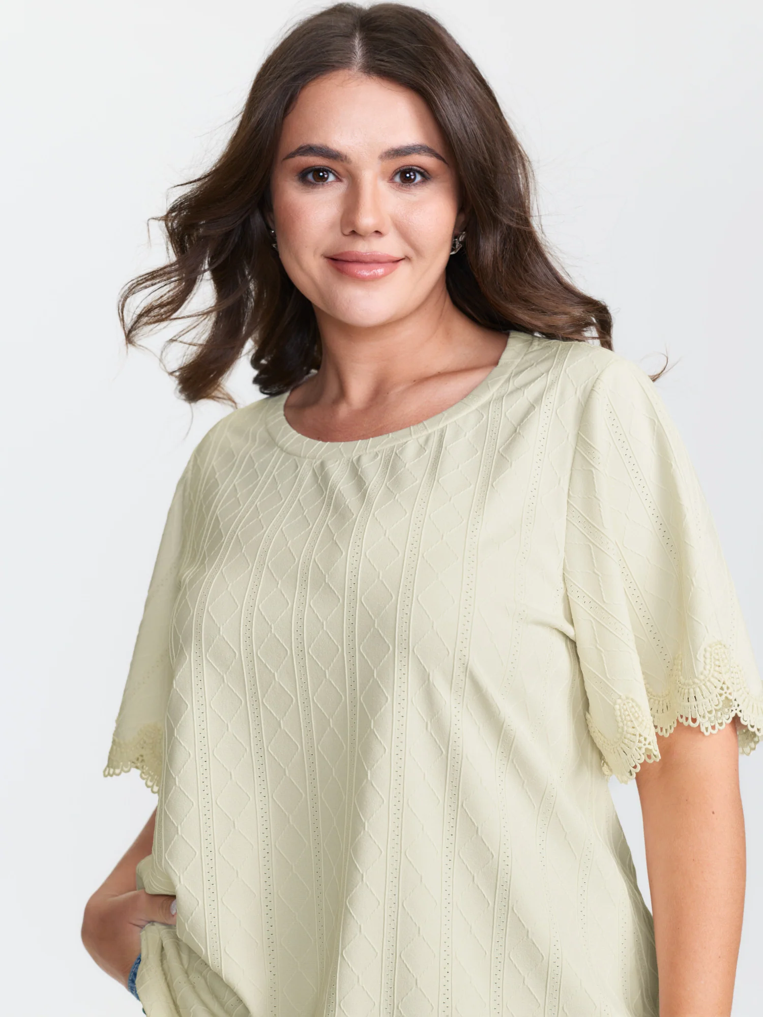 Textured Puff Sleeve Lace Trim T-Shirt - Image 2