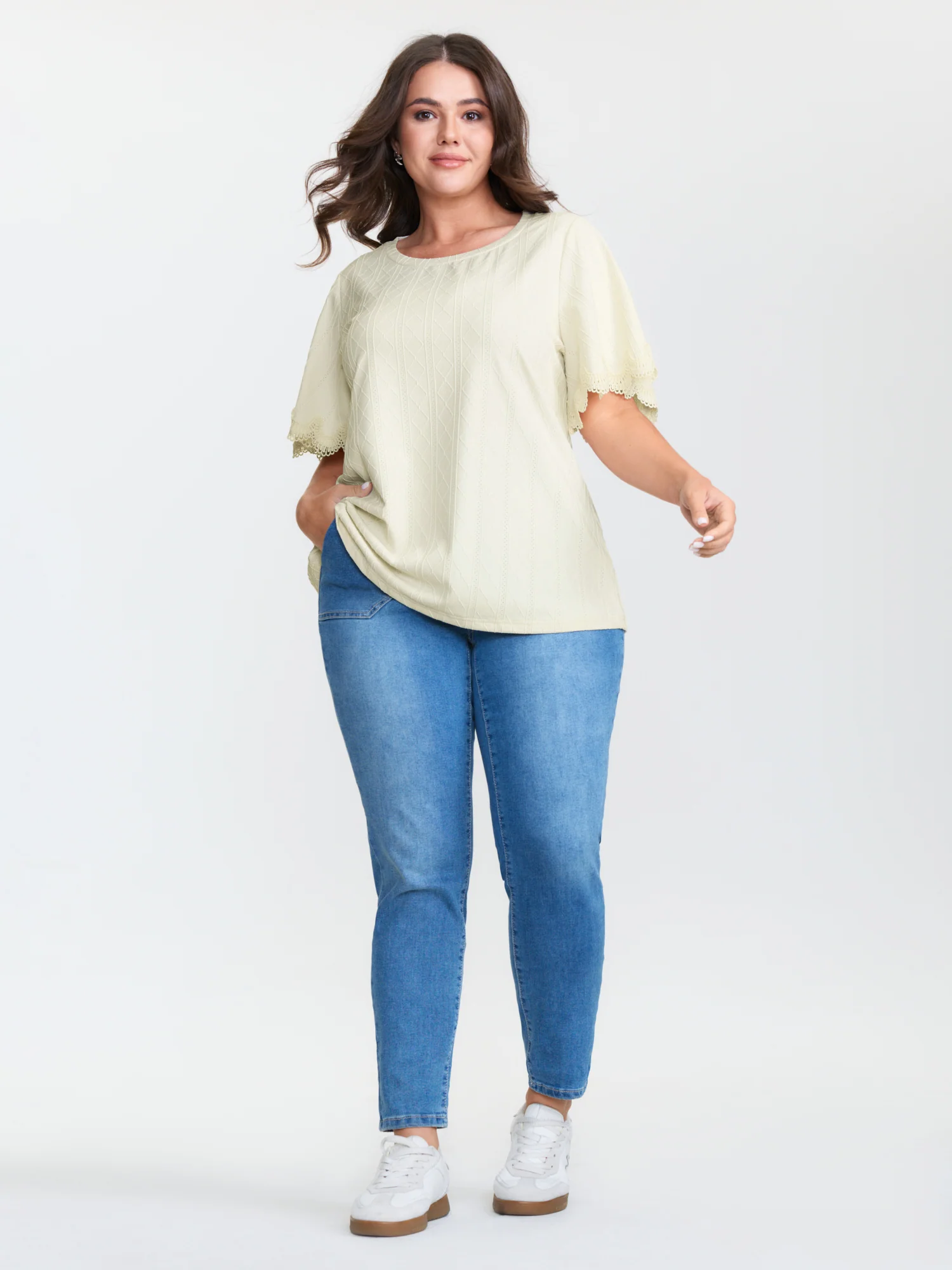 Textured Puff Sleeve Lace Trim T-Shirt - Image 3