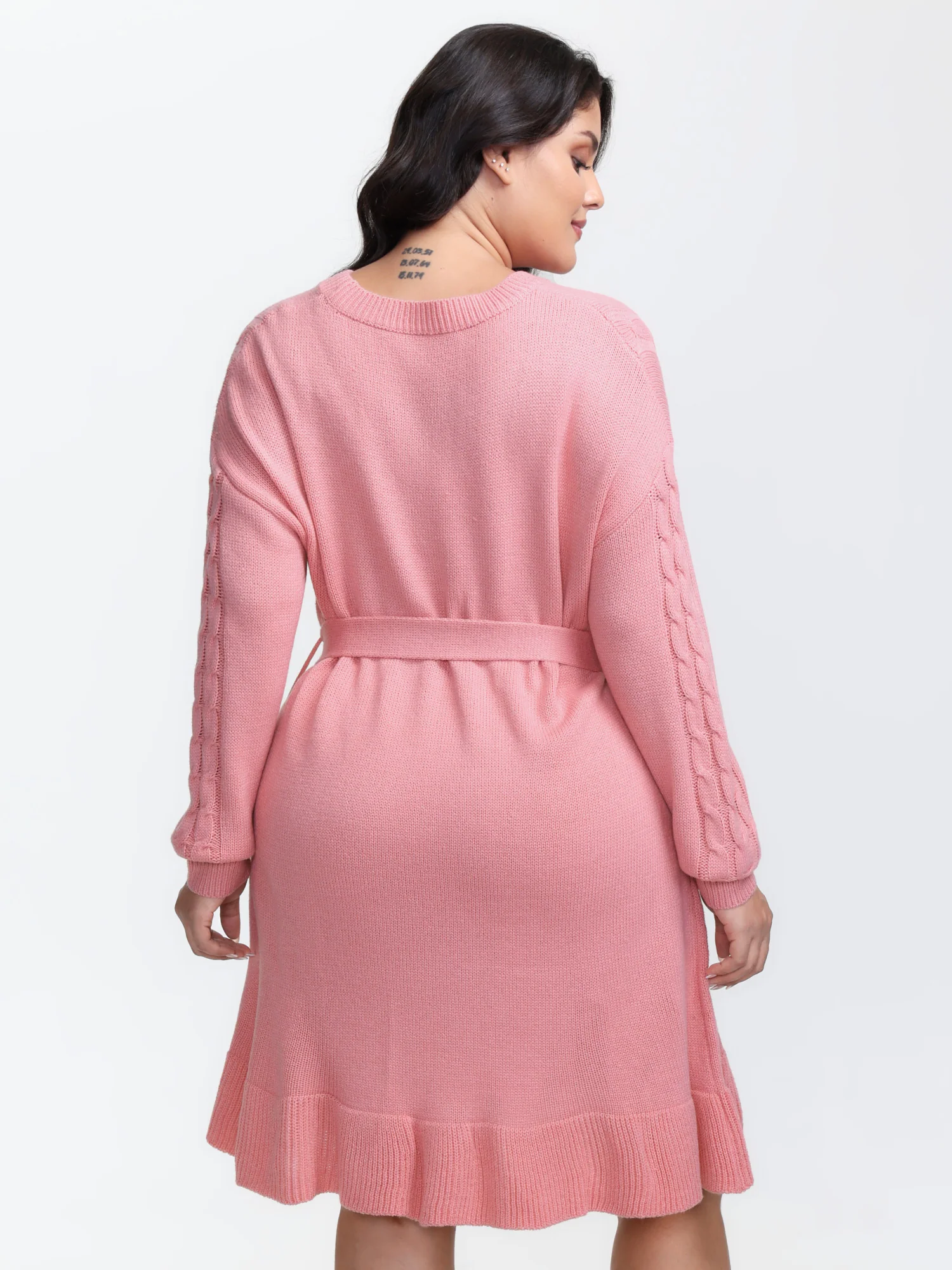 Textured Ruffled Hem Belted Knit Midi Dress - Image 4