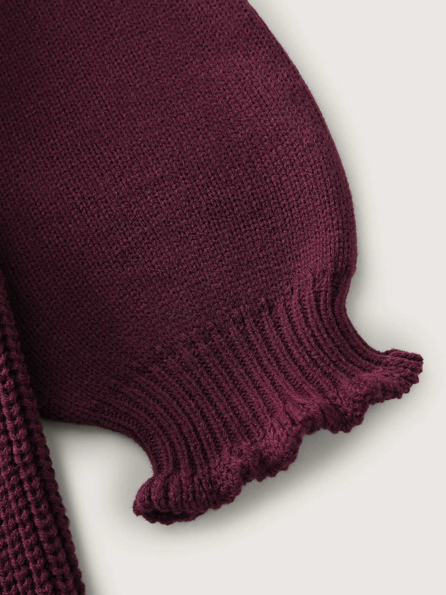 Textured Ruffled Lantern Sleeve Pullover - Image 6