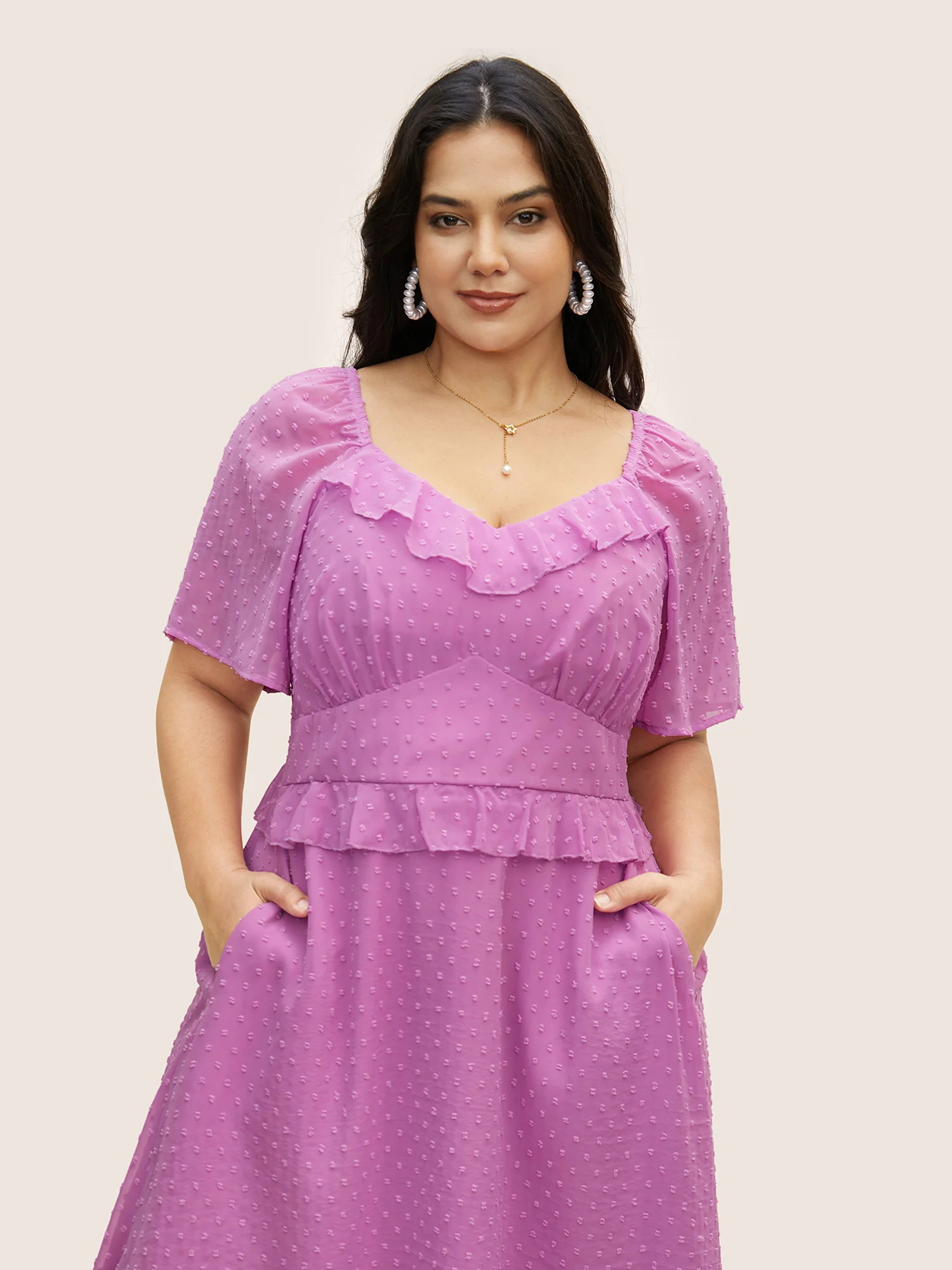 Textured Ruffles Shirred Raglan Sleeve Dress - Image 4