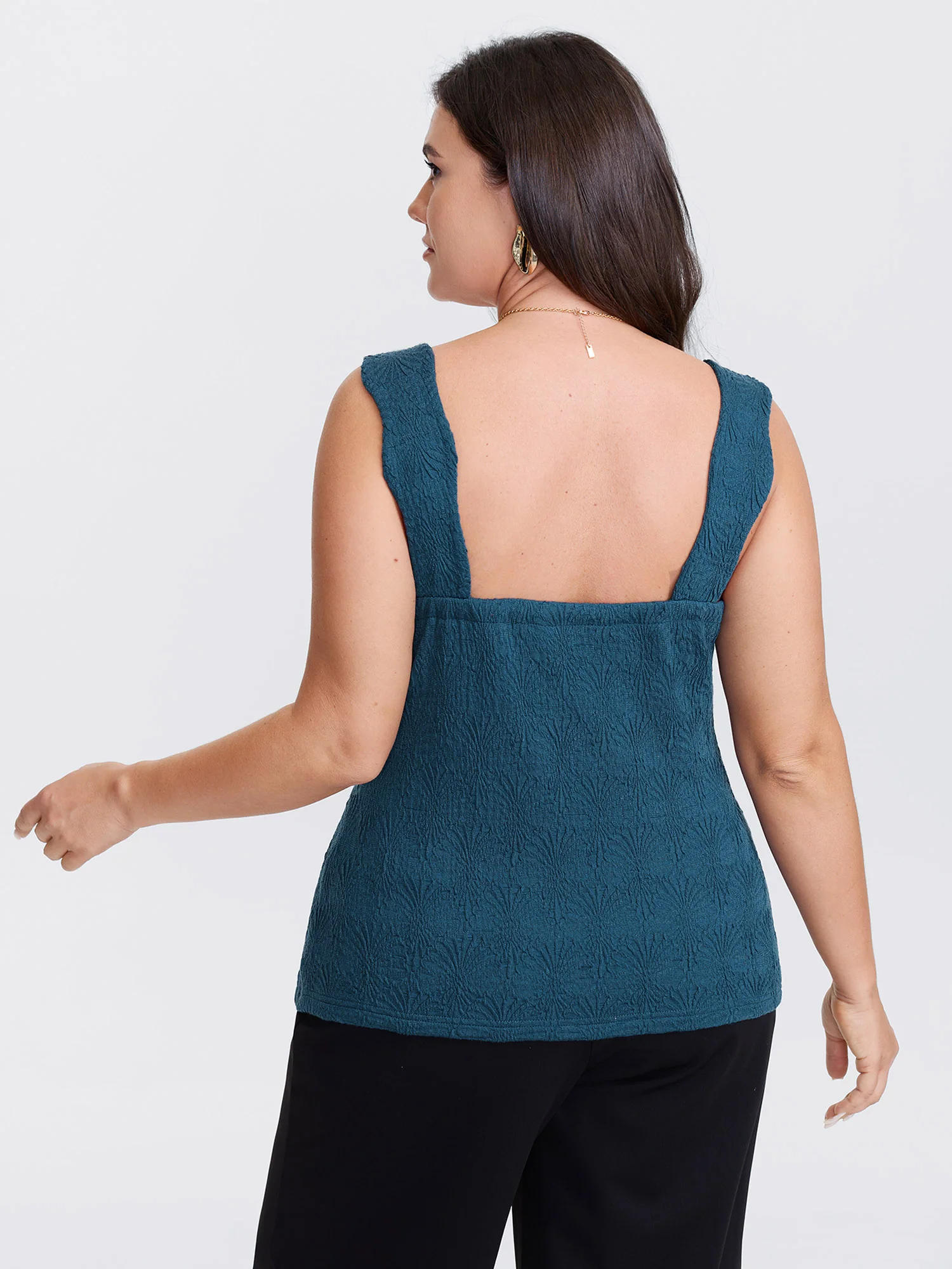 Textured Scalloped Straps Tank Top - Image 4