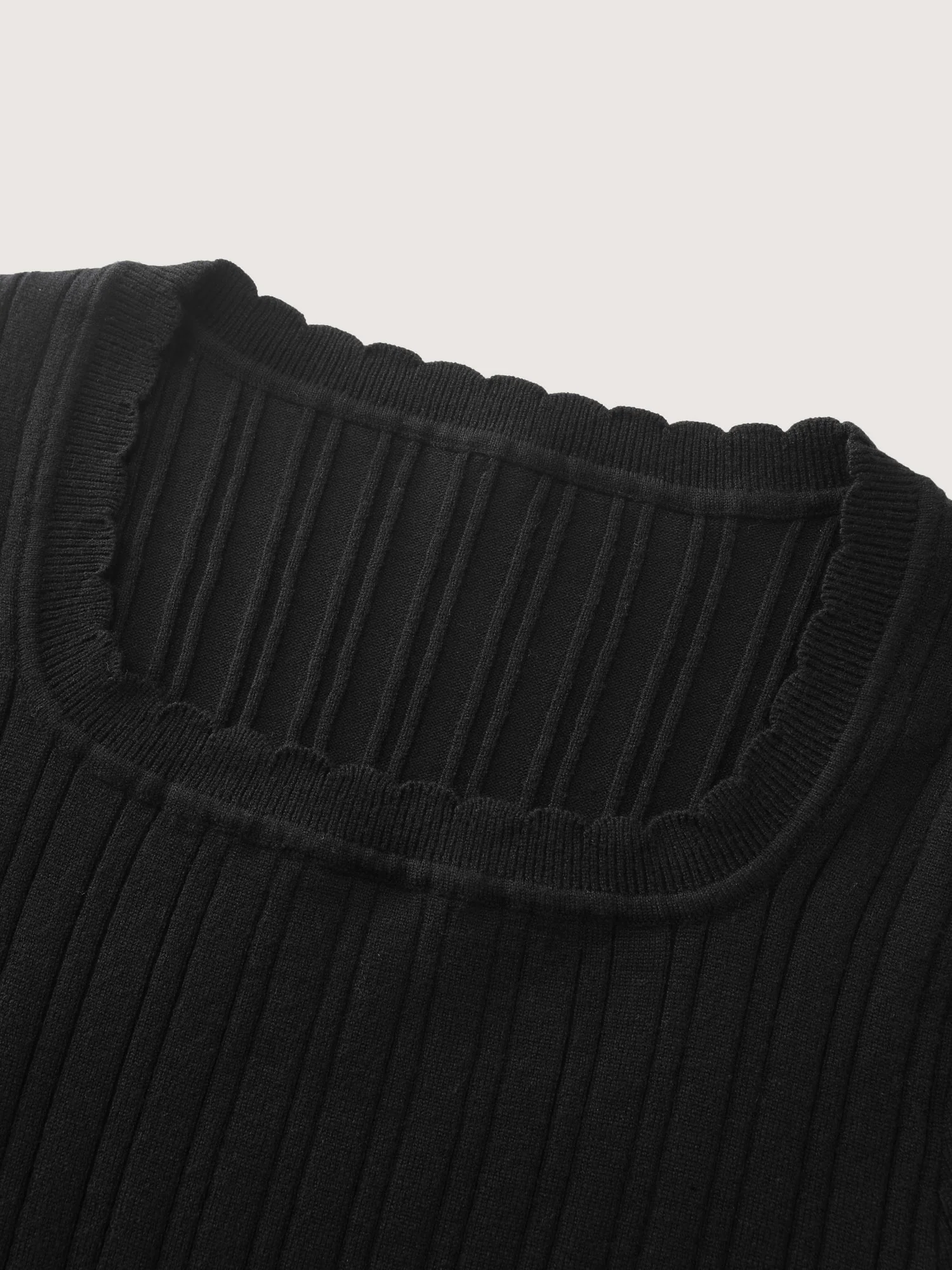 Textured Scoop Neck Cinched-Waist Pullover - Image 5