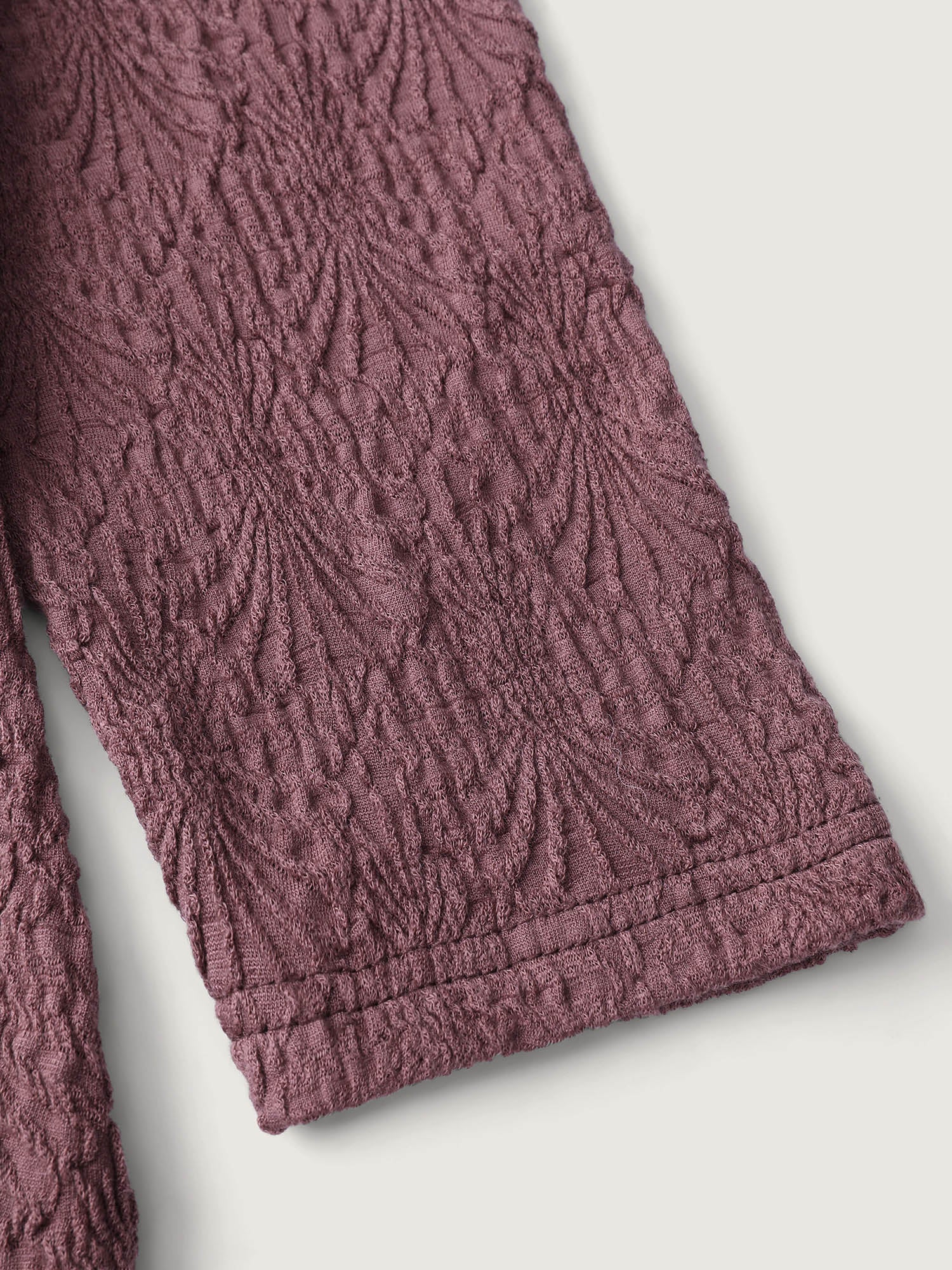Textured Scoop Neck Fitted T-Shirt - Image 5